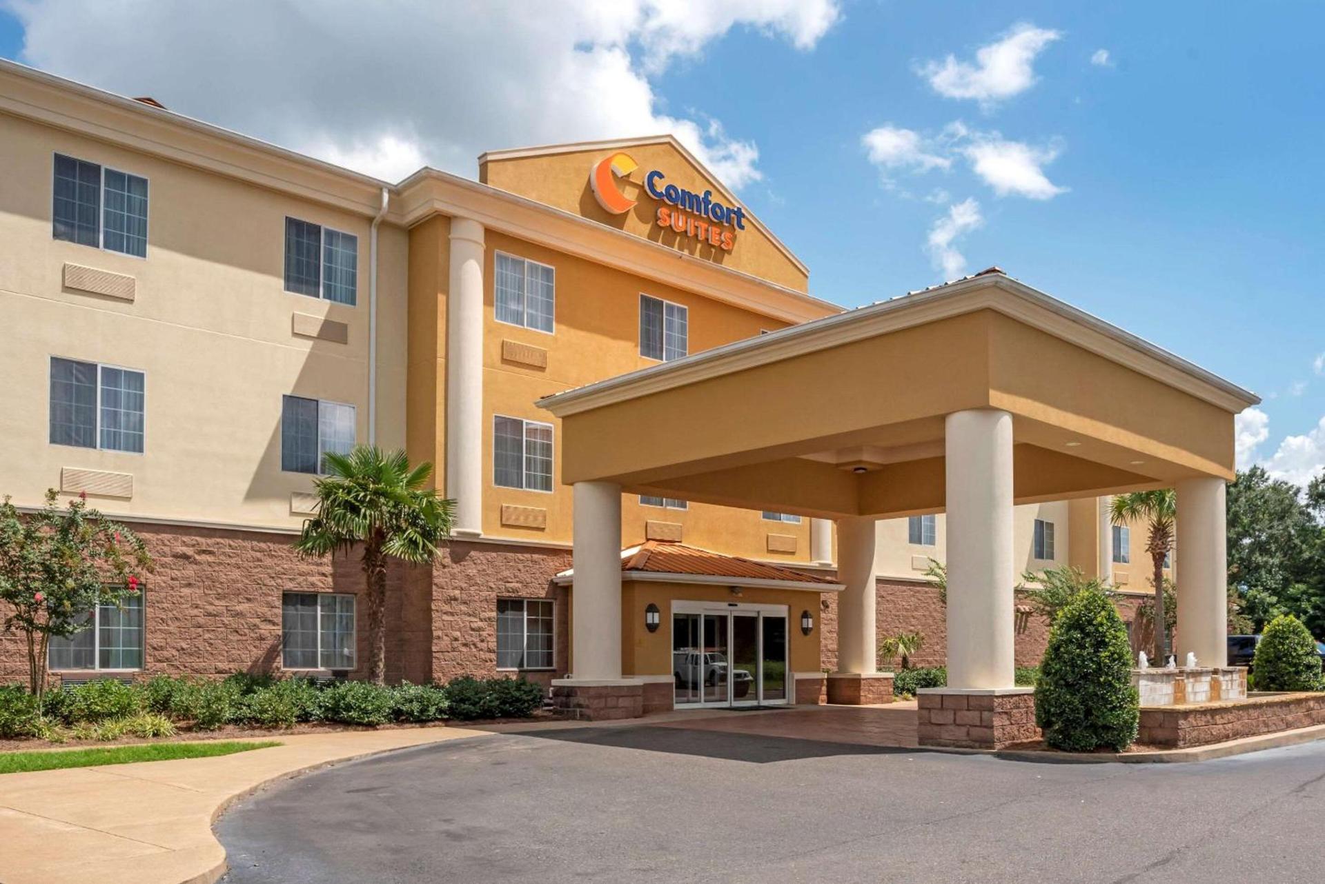 Comfort Suites Alexandria North photo 2