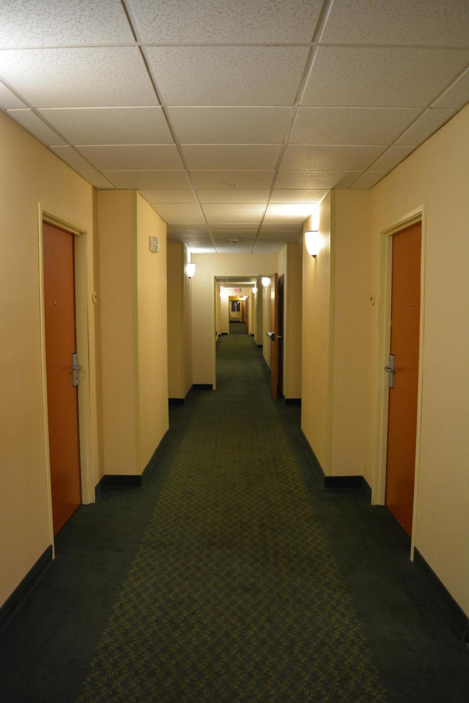 Motel 6-Anderson, IN photo 37