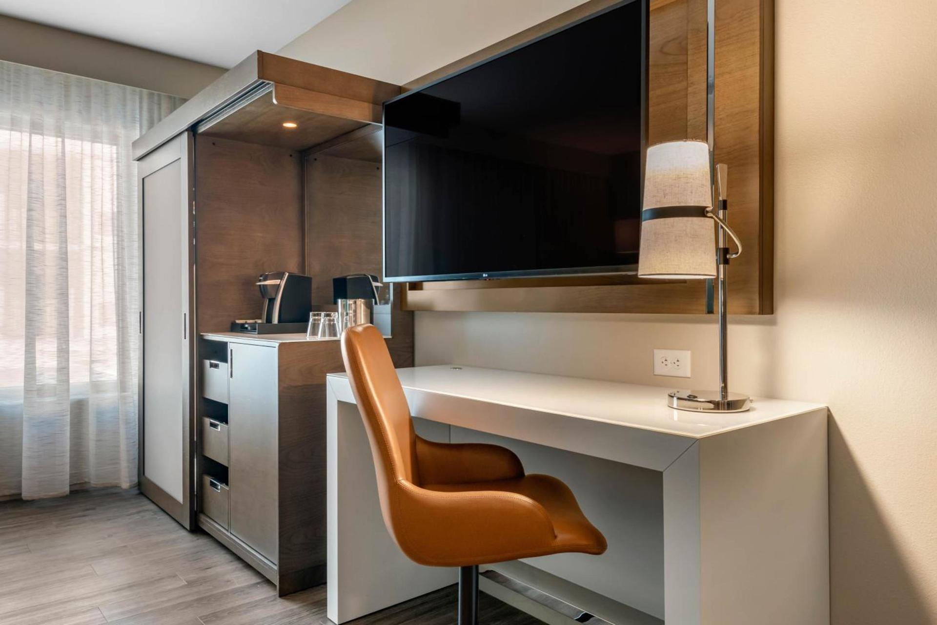 Cambria Hotel Austin Airport photo 85