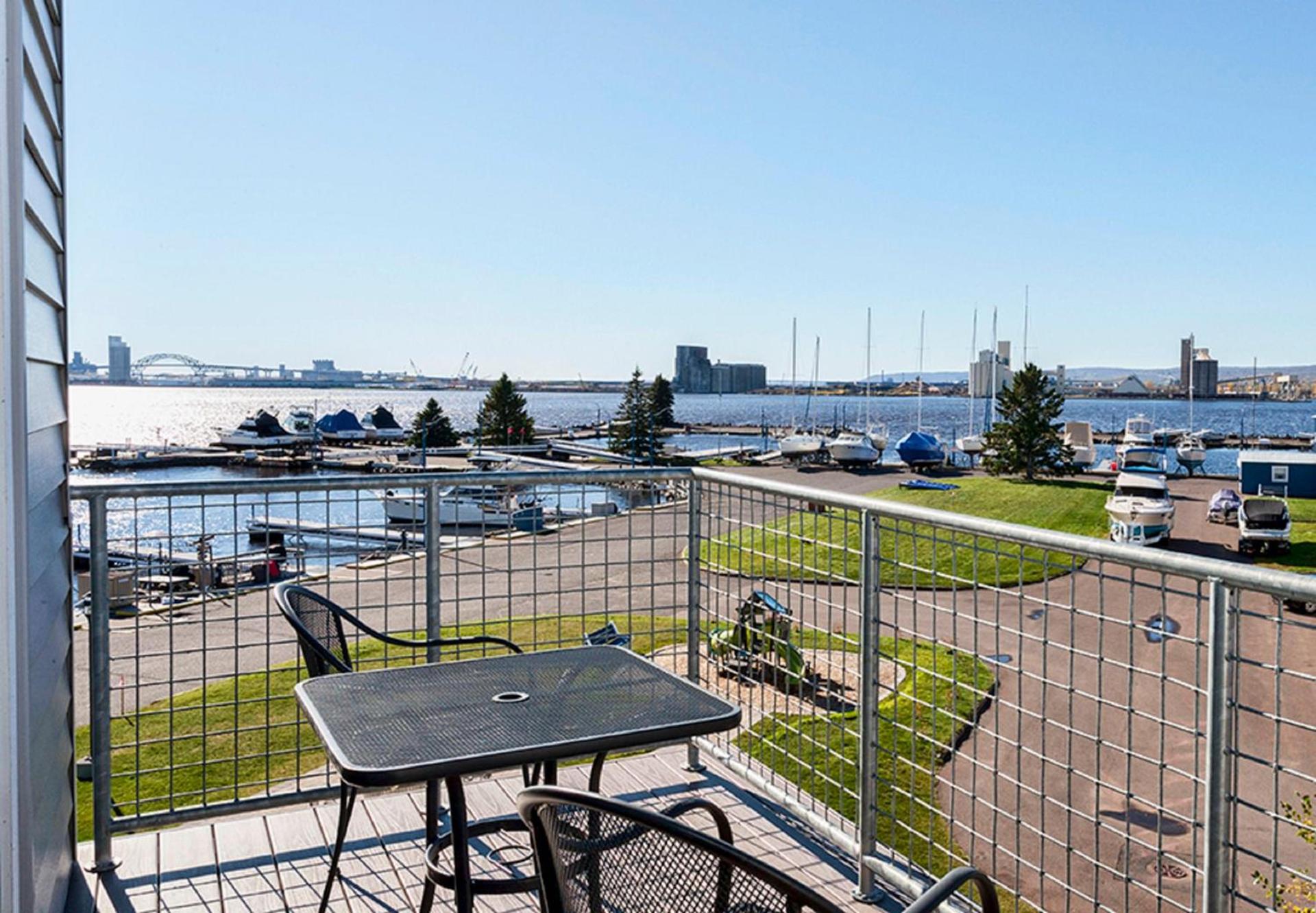 Park Point Marina Inn photo 15