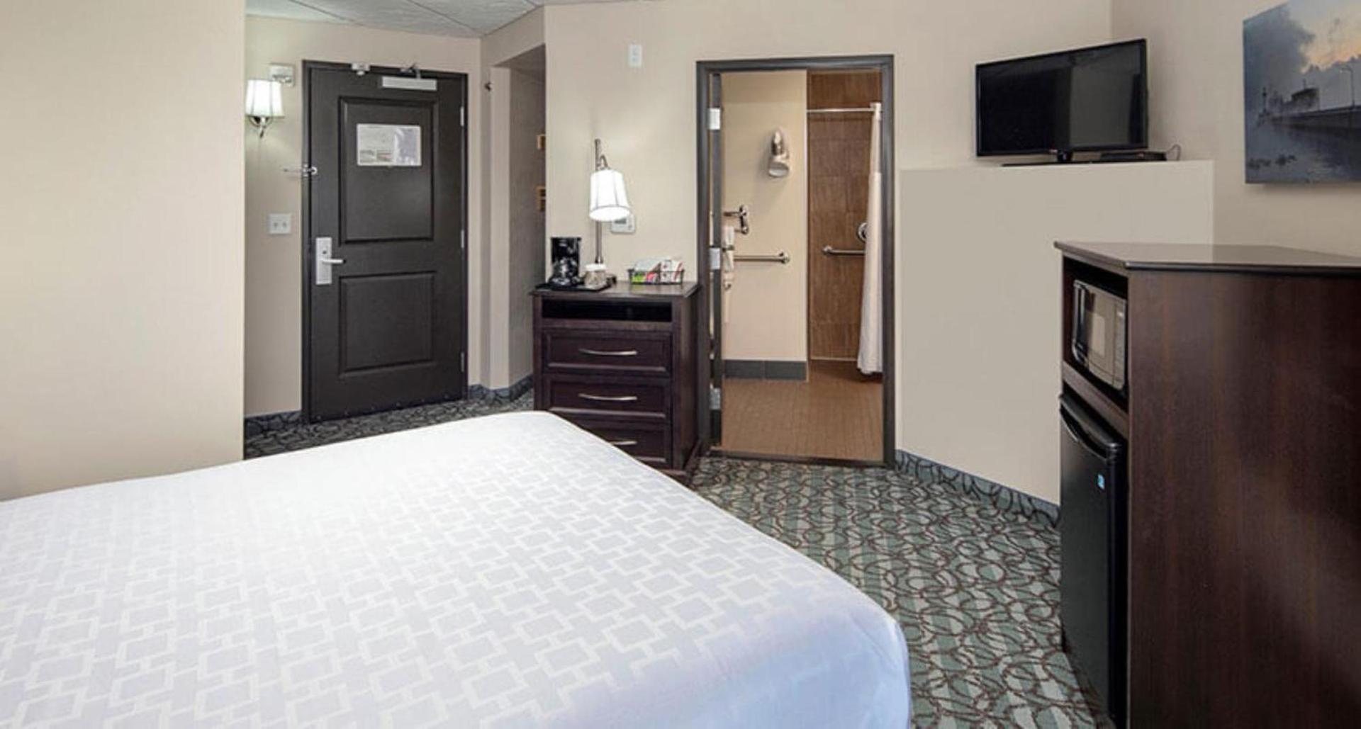 Park Point Marina Inn photo 86