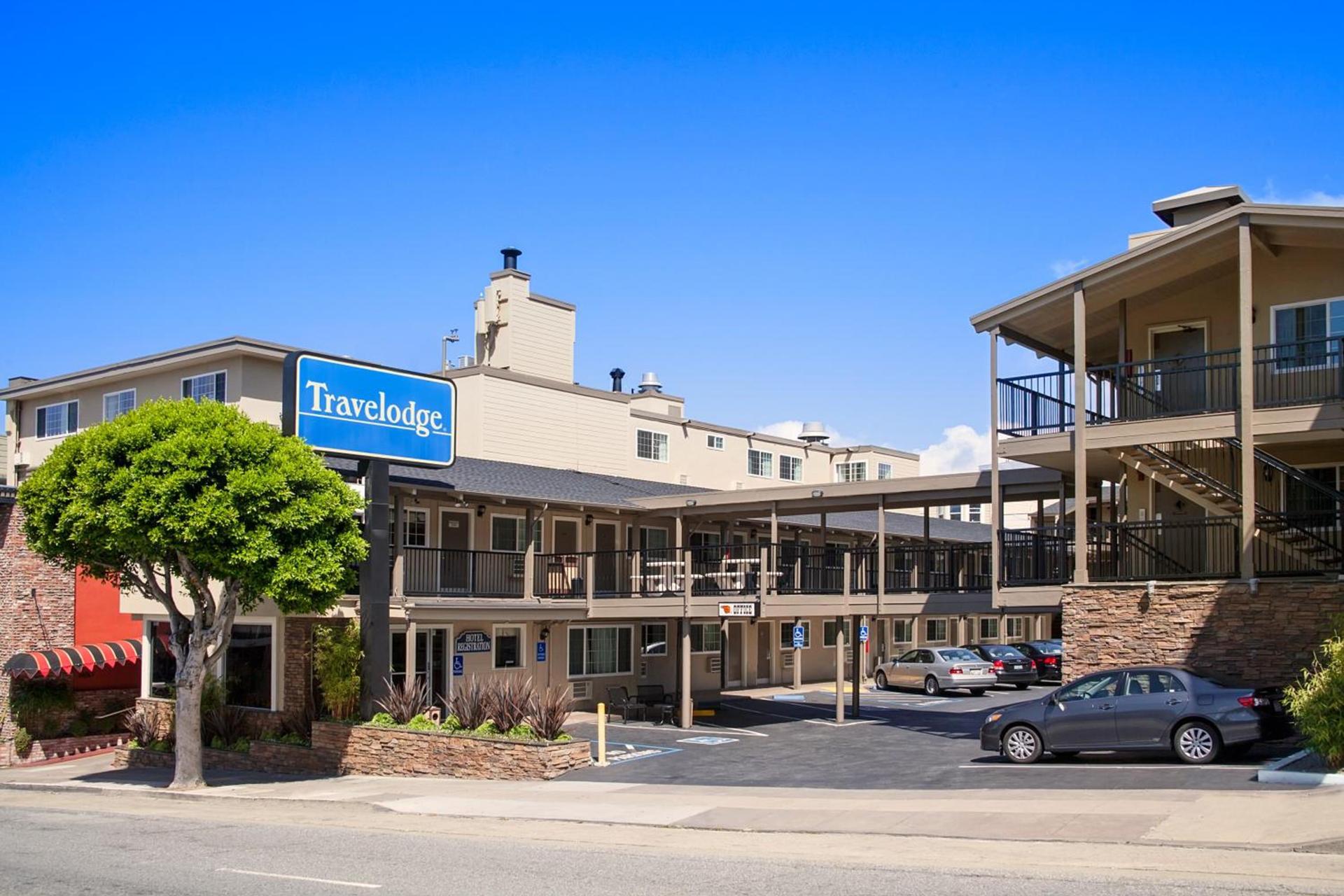 Travelodge by Wyndham San Francisco Bay photo 2