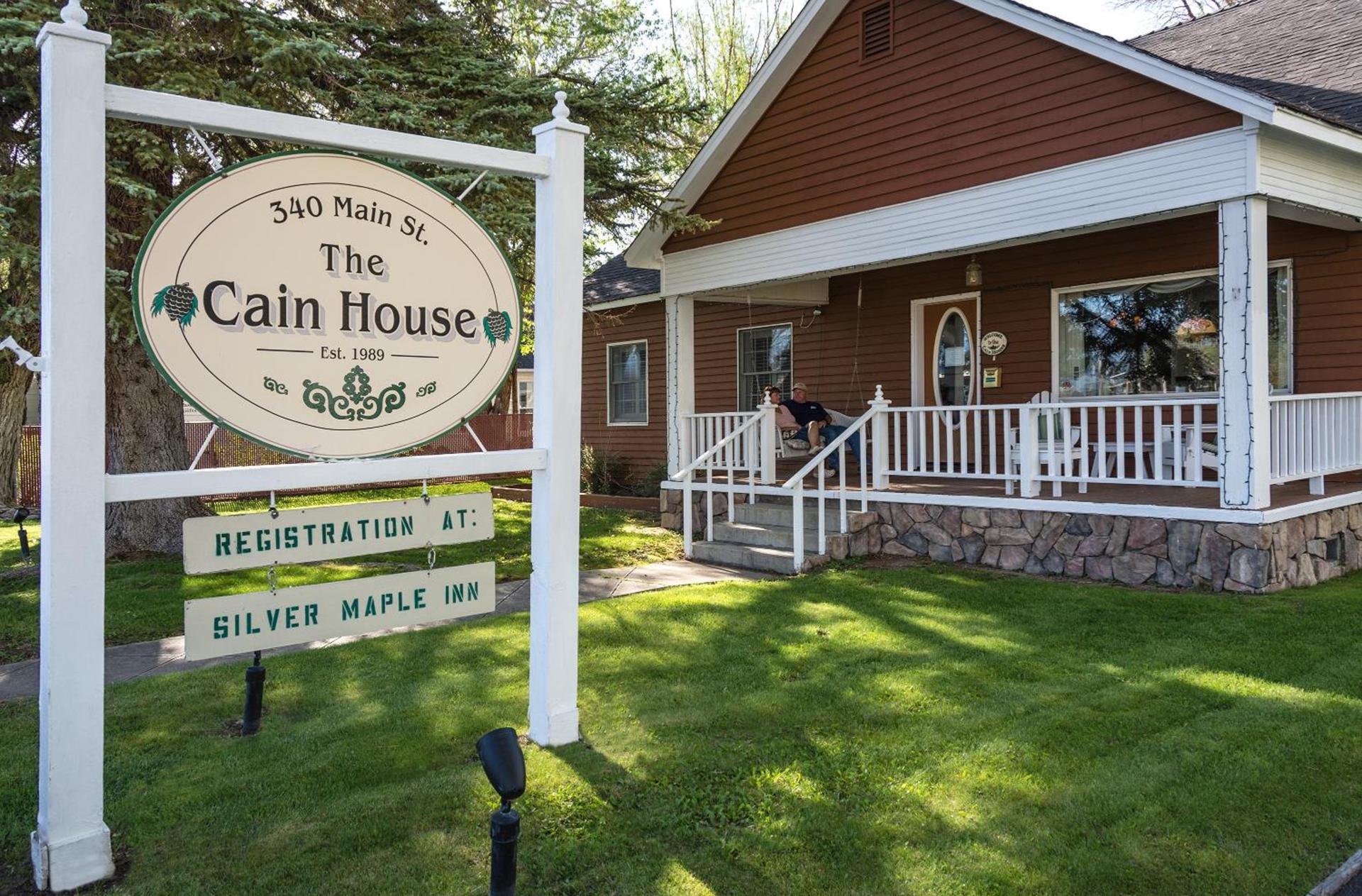 Silver Maple Inn photo 48