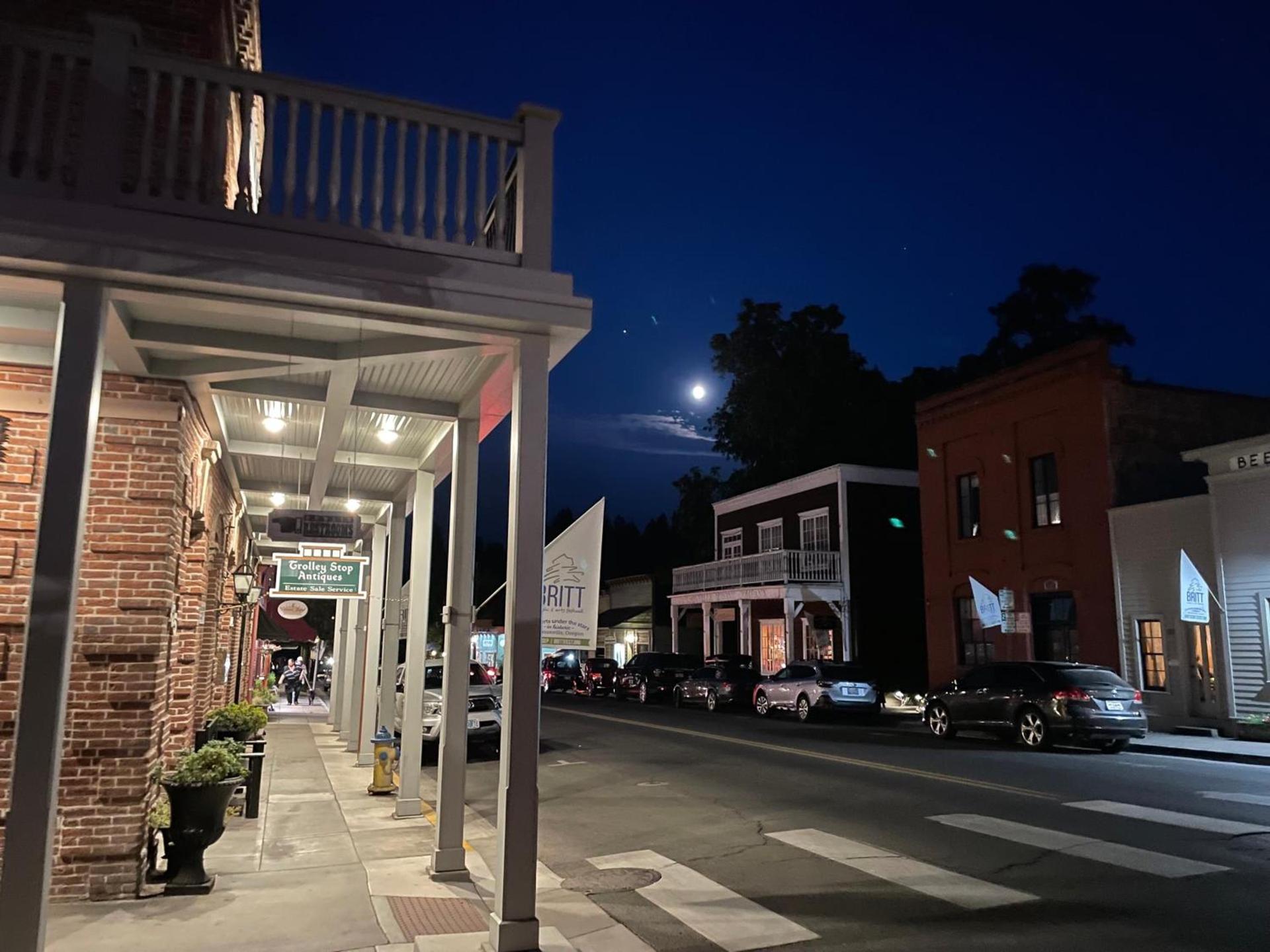 McCully House Inn photo 16