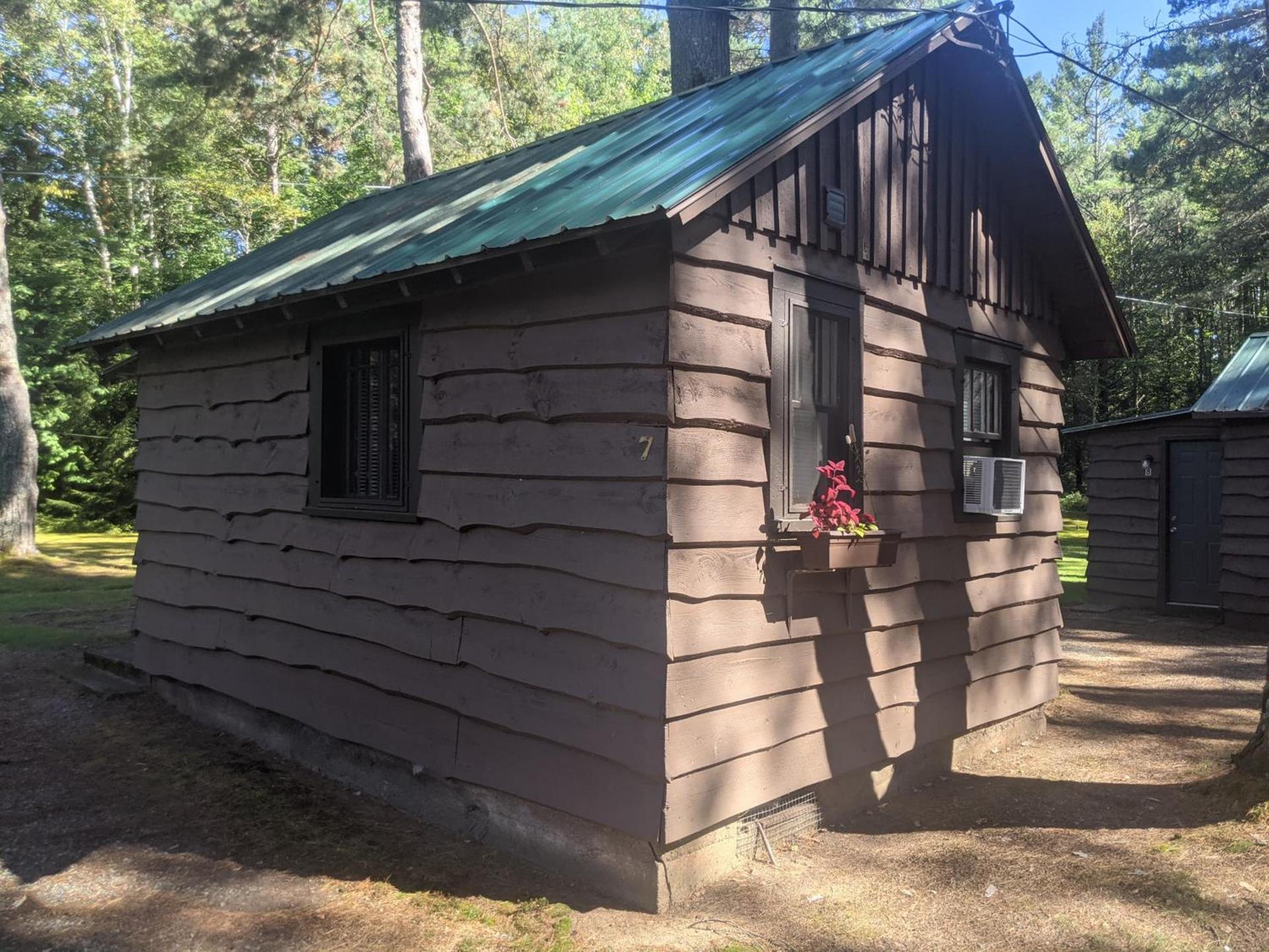 Moreno's Adirondack Cabins photo 61