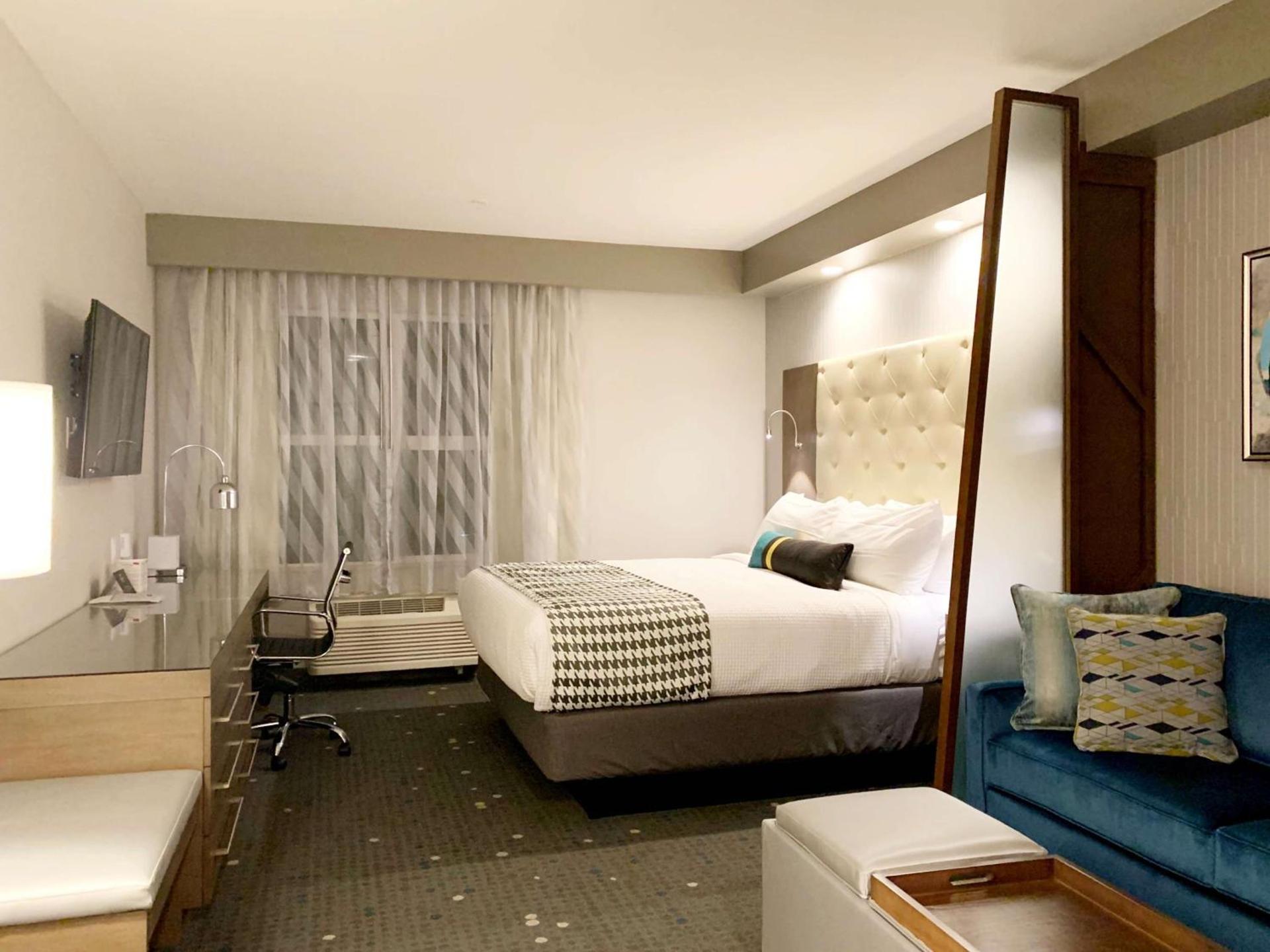 Best Western Premier Hotel at Fisher's Landing photo 13