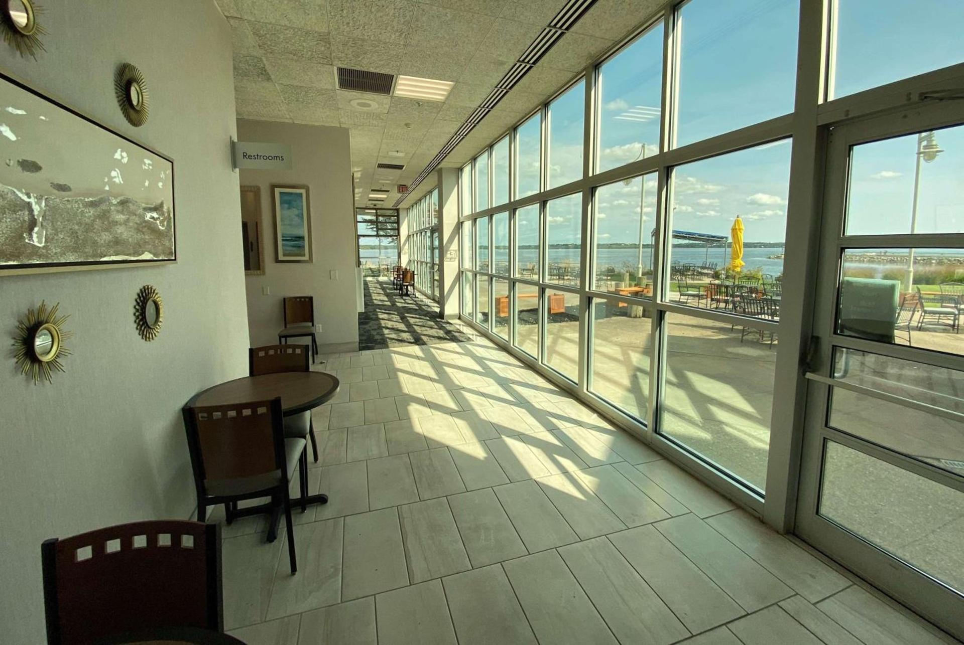 41 Lakefront Hotel, Trademark Collection by Wyndham photo 8