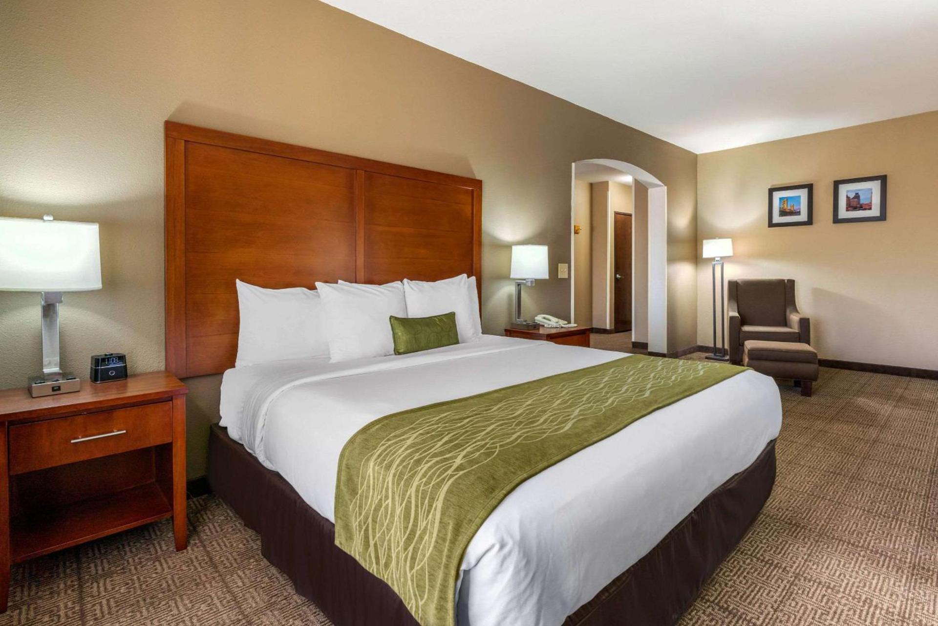 Comfort Inn & Suites Sacramento - University Area photo 29