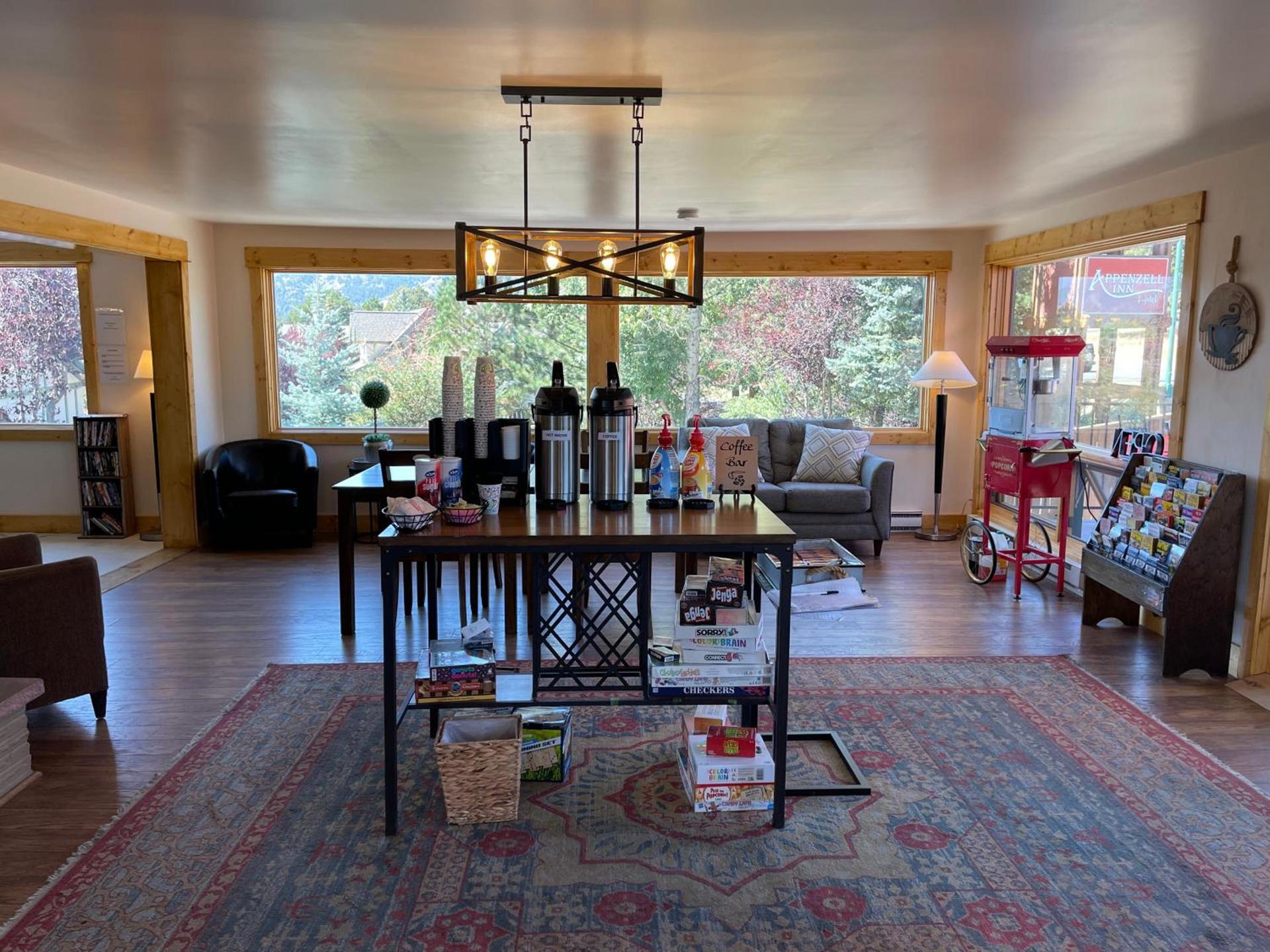 Estes Mountain Inn photo 41