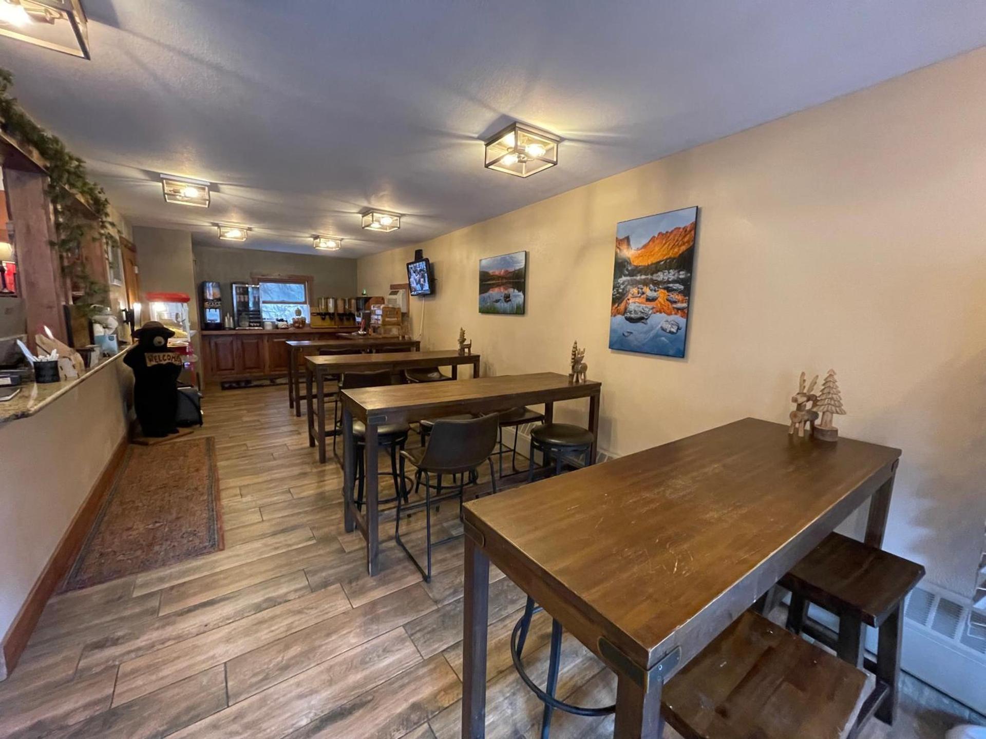 Silver Moon Inn photo 6