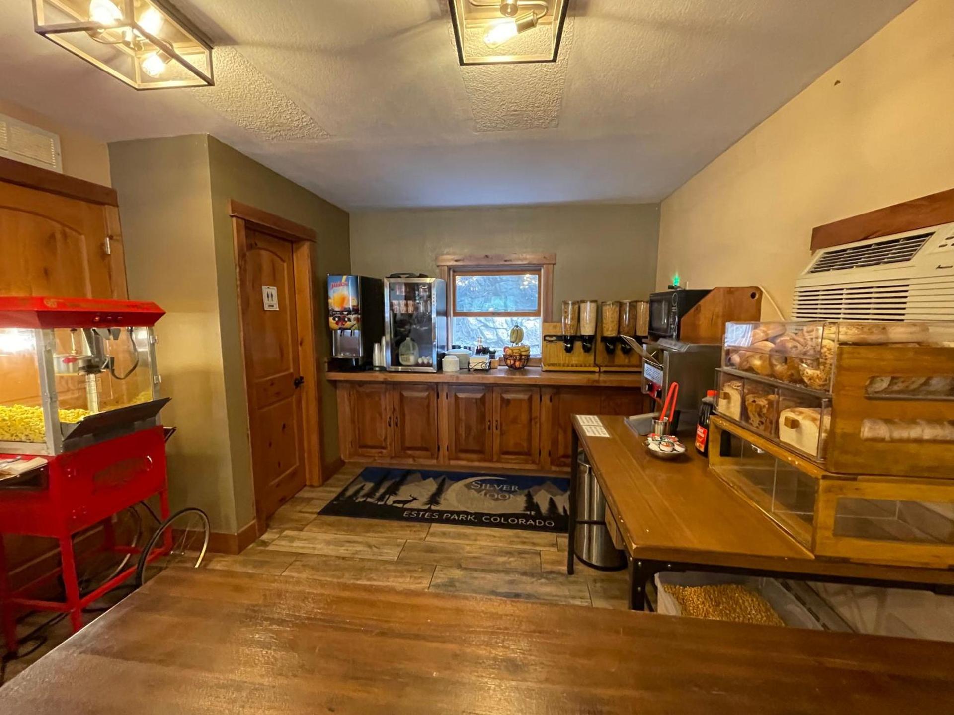 Silver Moon Inn photo 8