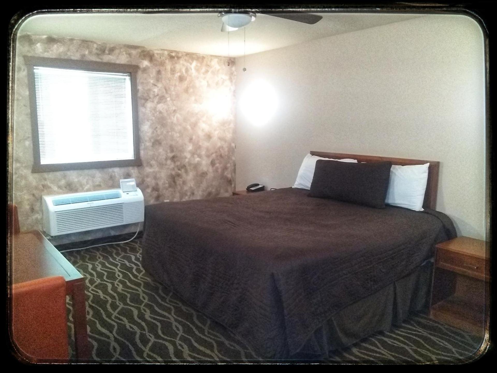 The Sunset Inn photo 12