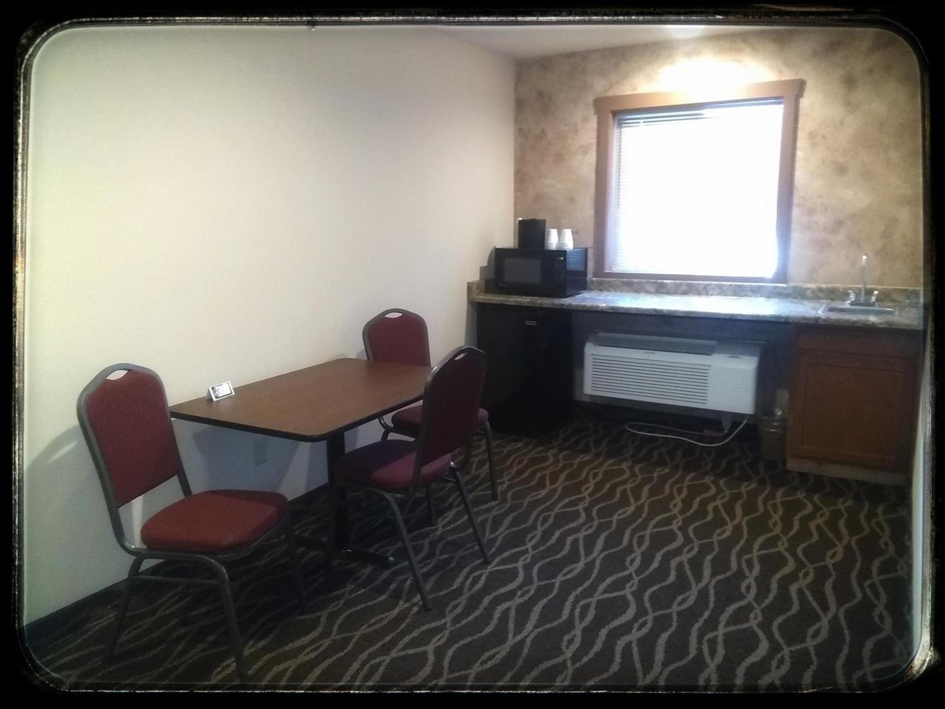 The Sunset Inn photo 8