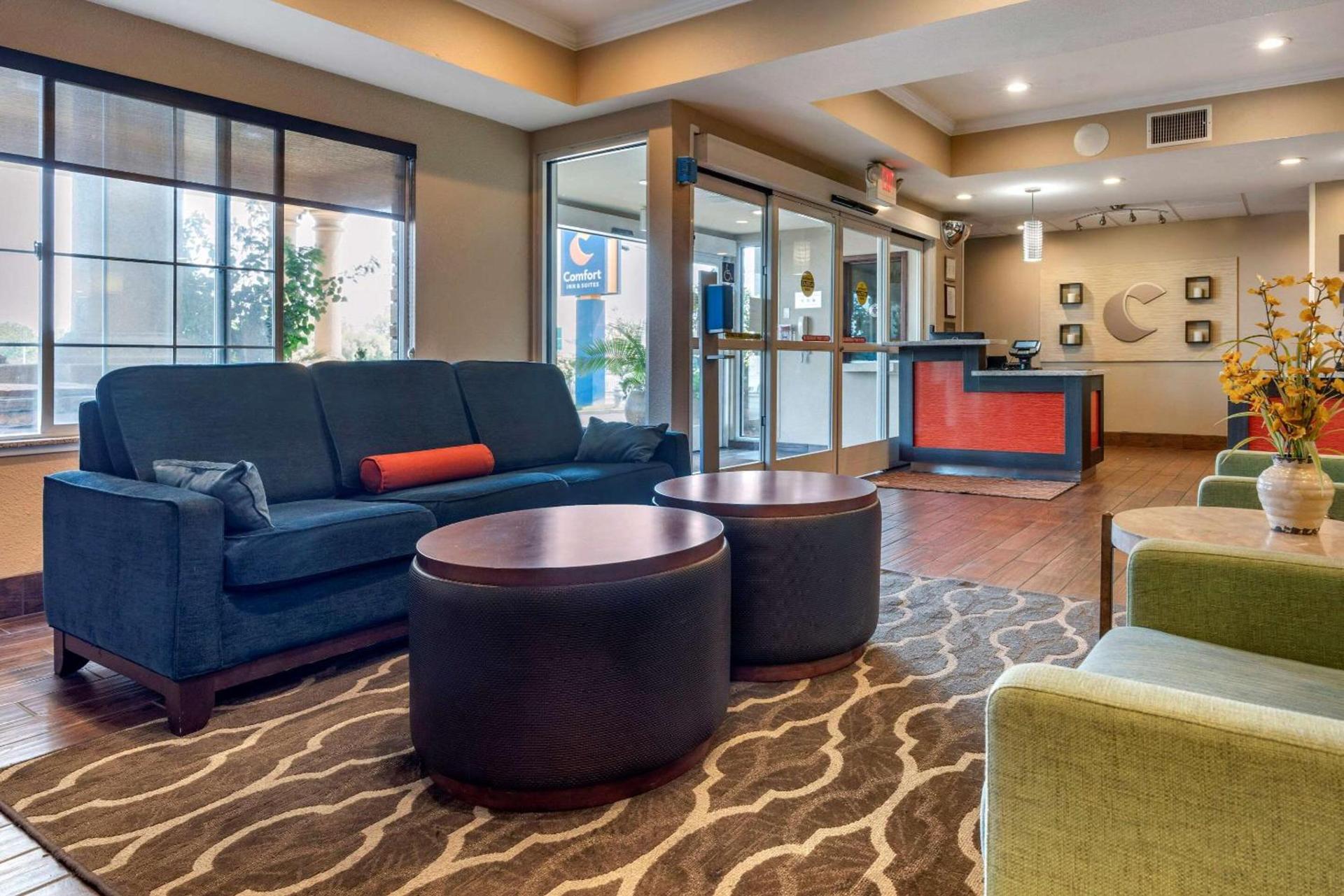 Comfort Inn & Suites Sacramento - University Area photo 46