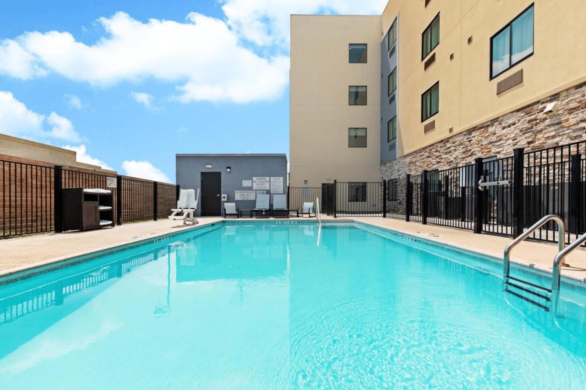 Staybridge Suites Waco South - Woodway by IHG photo 9