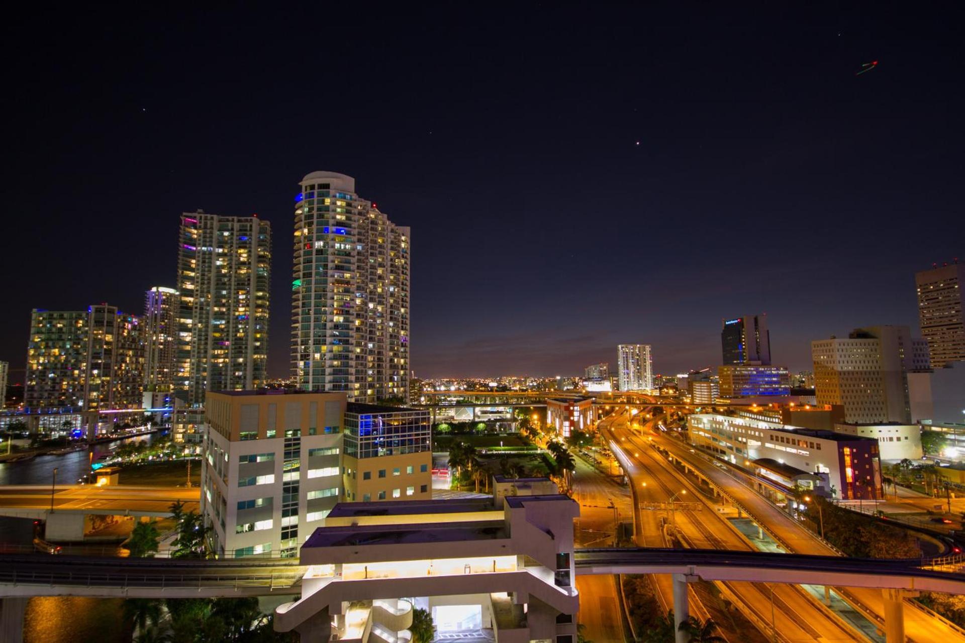 Comfort Inn & Suites Downtown Brickell-Port of Miami photo 38