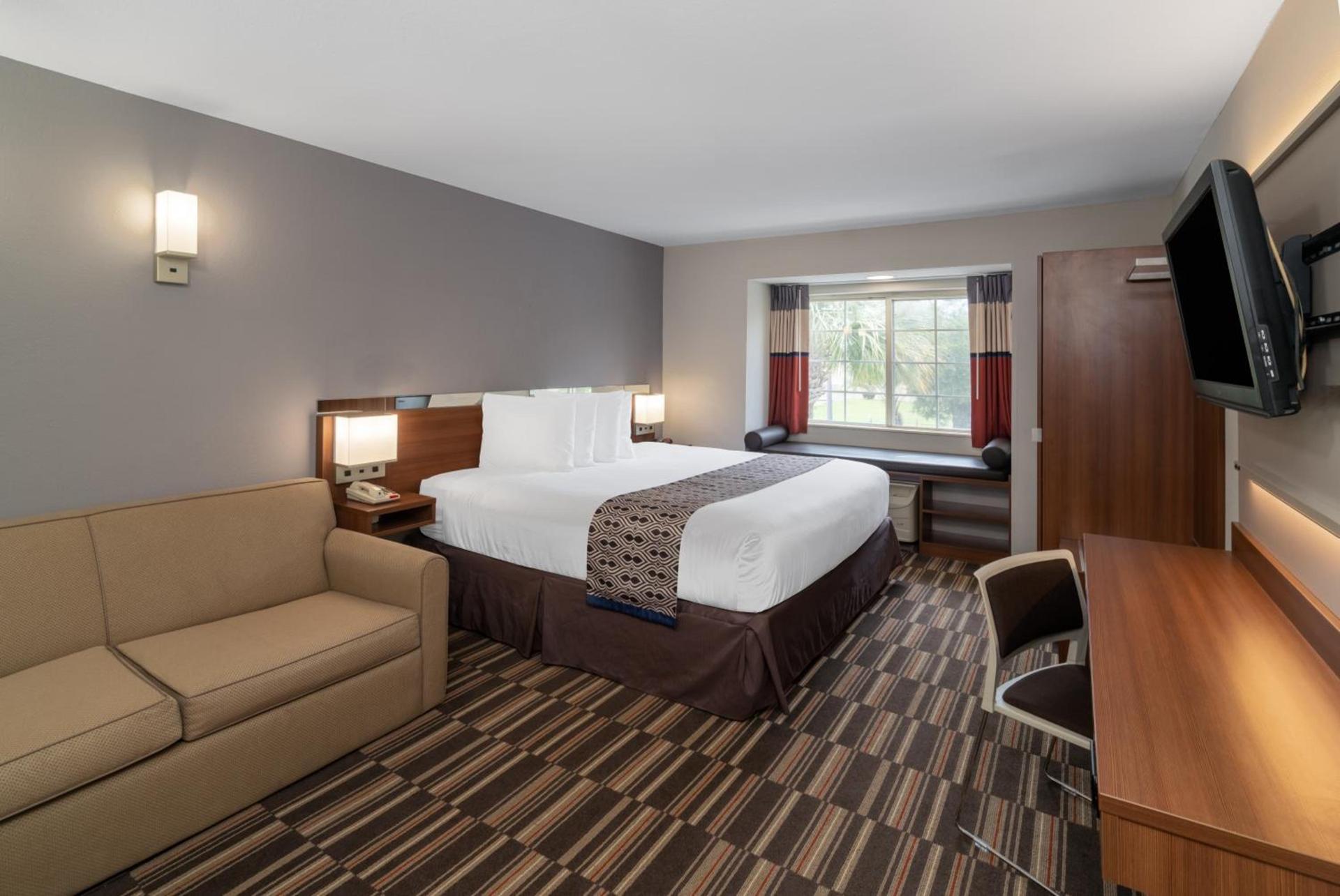 Microtel Inn & Suites by Wyndham Savannah/Pooler photo 3