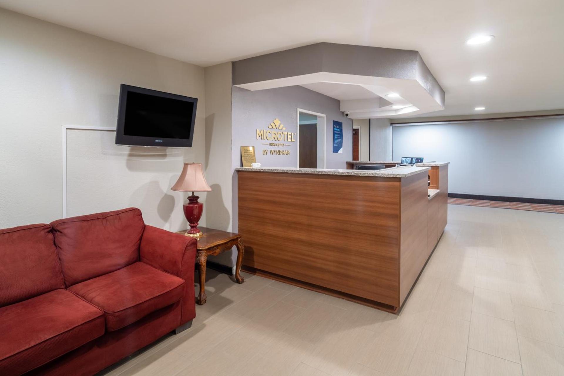 Microtel Inn & Suites by Wyndham Savannah/Pooler photo 14