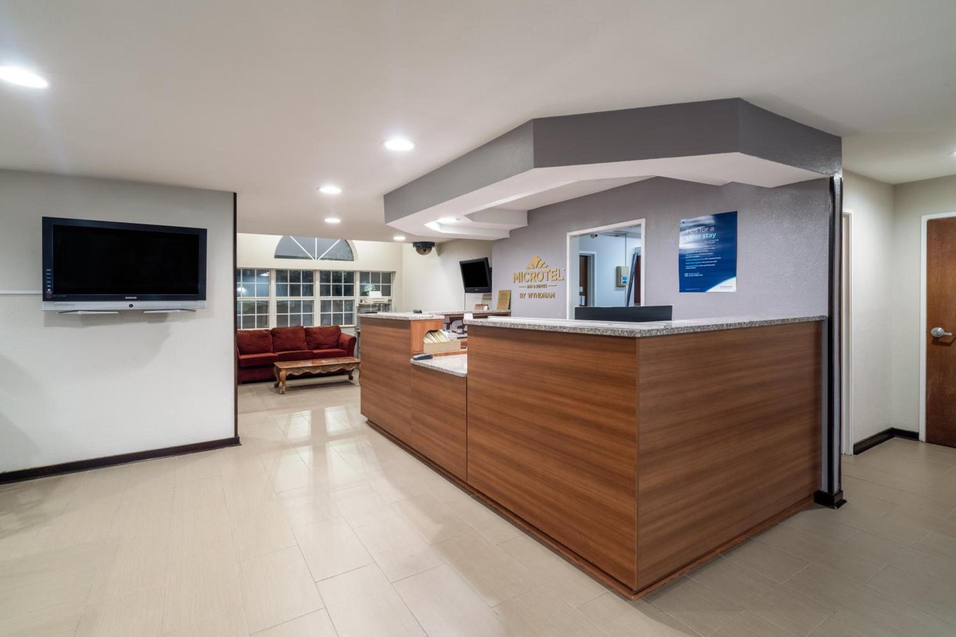 Microtel Inn & Suites by Wyndham Savannah/Pooler photo 17