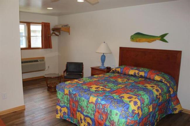 Pony Island Inn photo 52