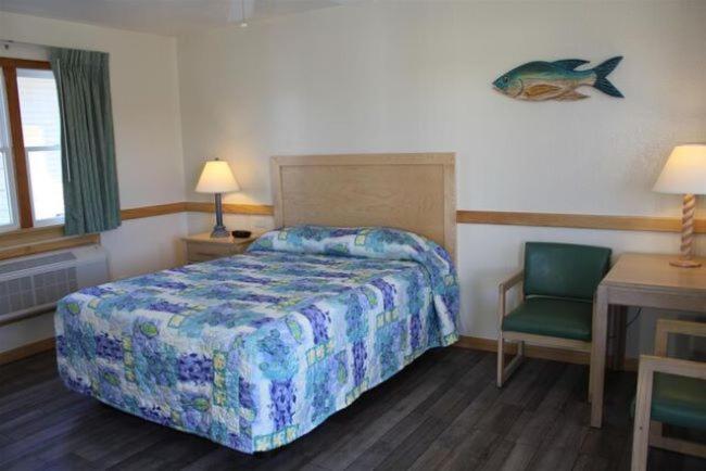 Pony Island Inn photo 7