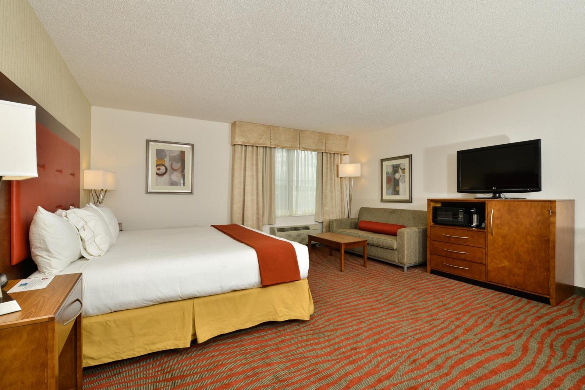 Holiday Inn Express Boston-Milford by IHG photo 35