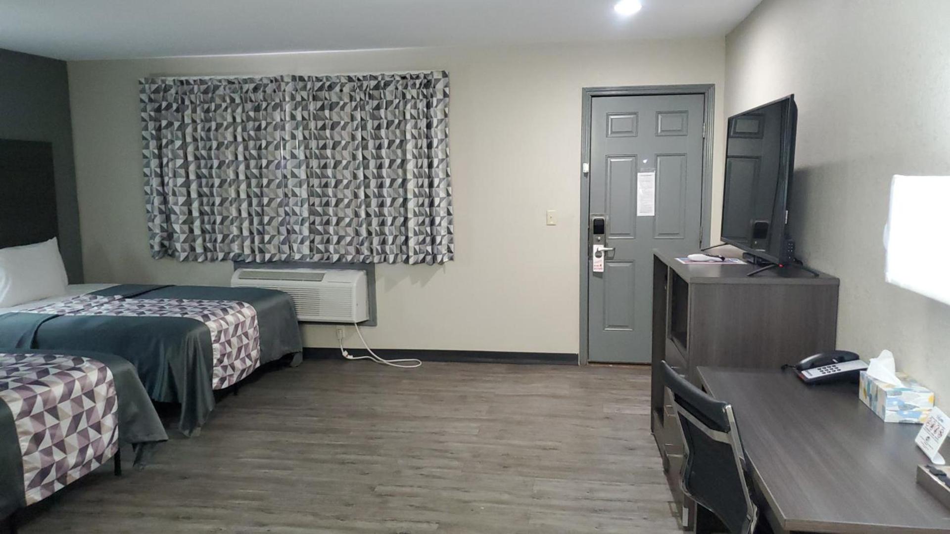Crescent Park Motel & Suites photo 4