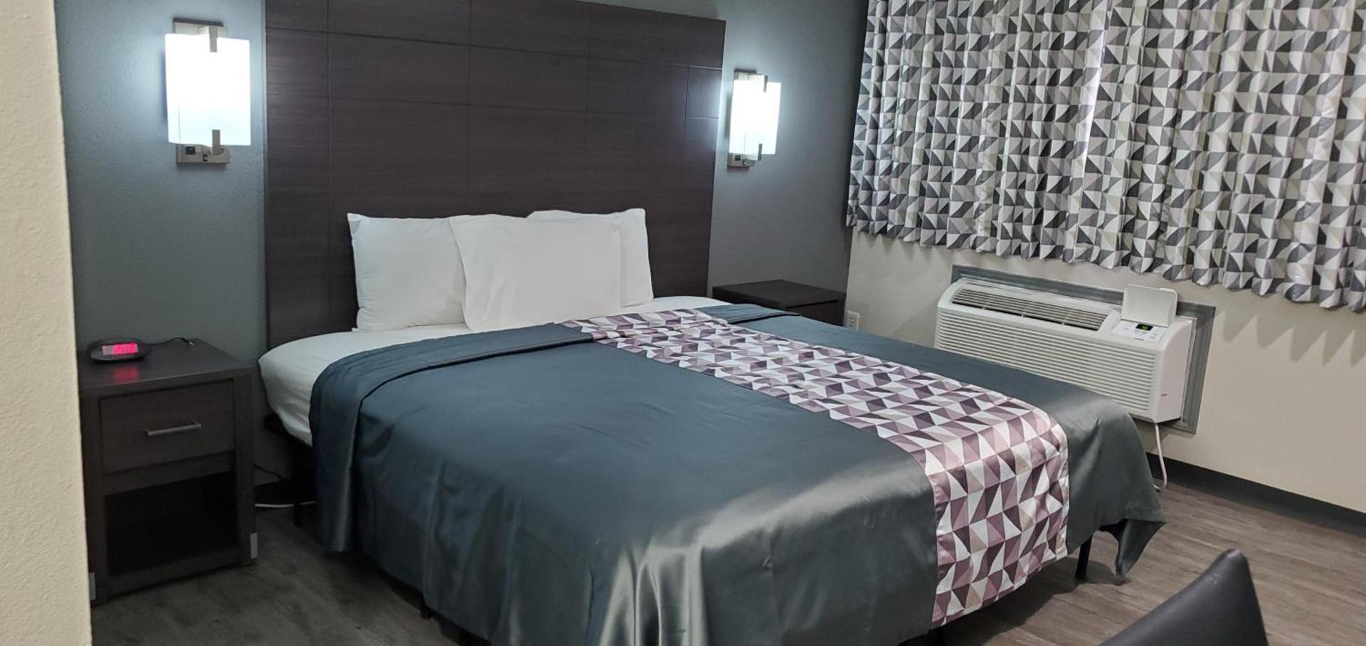 Crescent Park Motel & Suites photo 9
