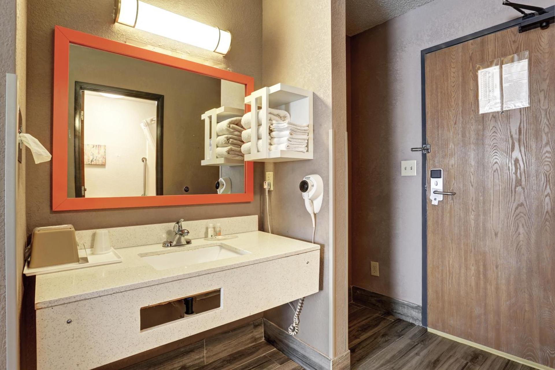 Quality Inn Pierre-Fort Pierre photo 63
