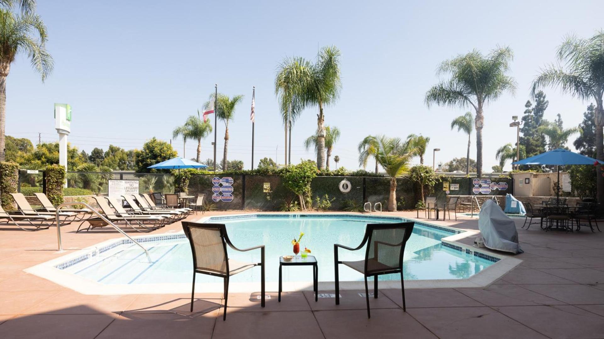 Holiday Inn Santa Ana-Orange Co Arpt by IHG photo 9