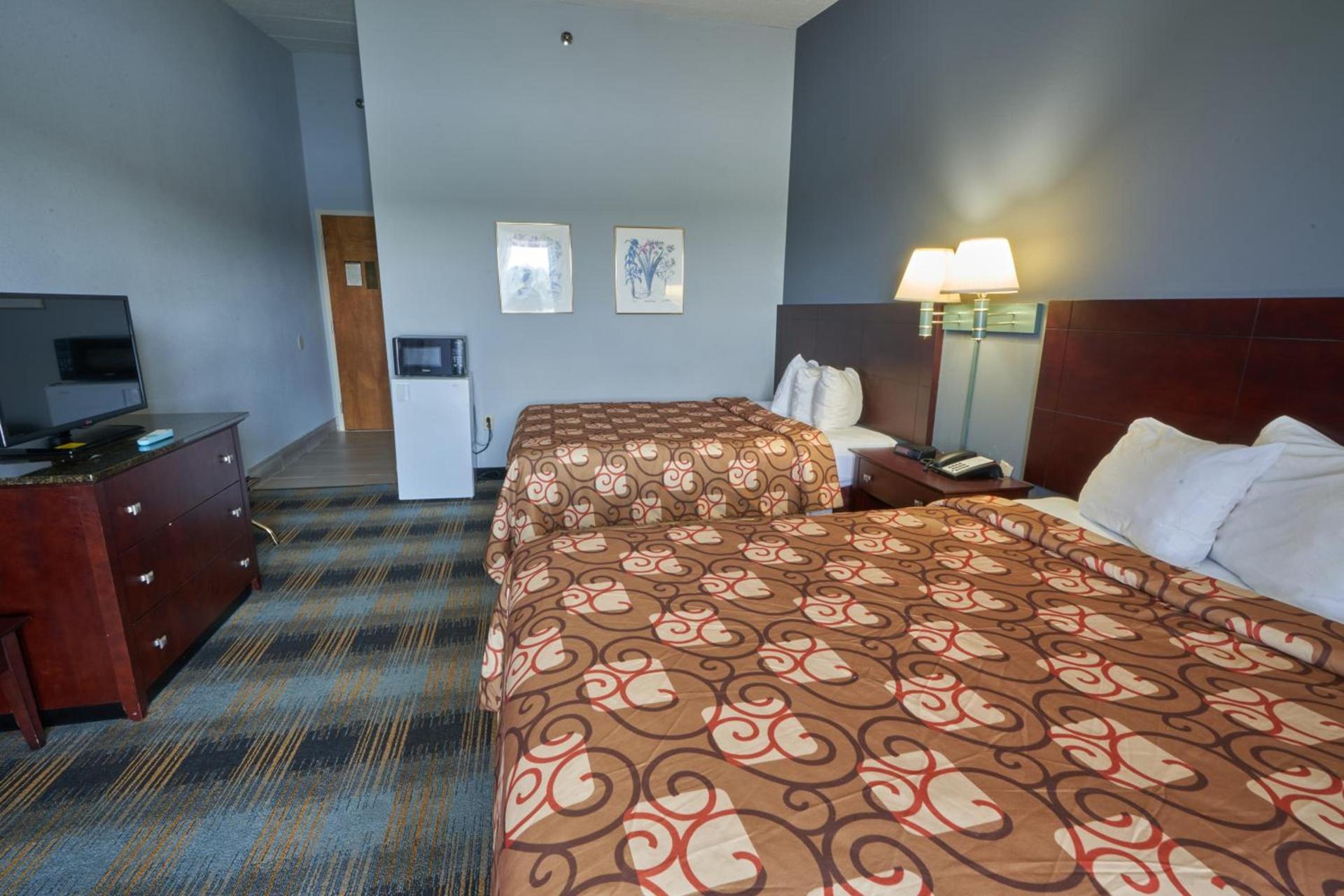 Riverview Inn & Suites photo 23