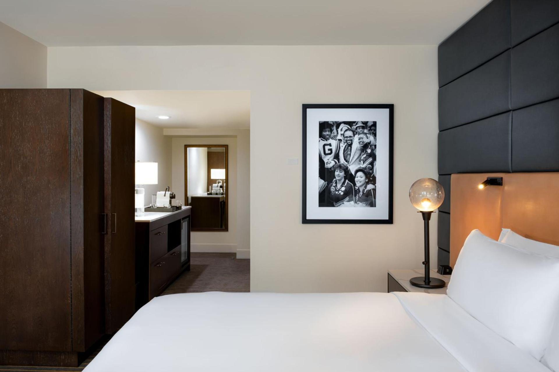 Hotel Theodore Seattle Downtown, Tapestry by Hilton photo 5