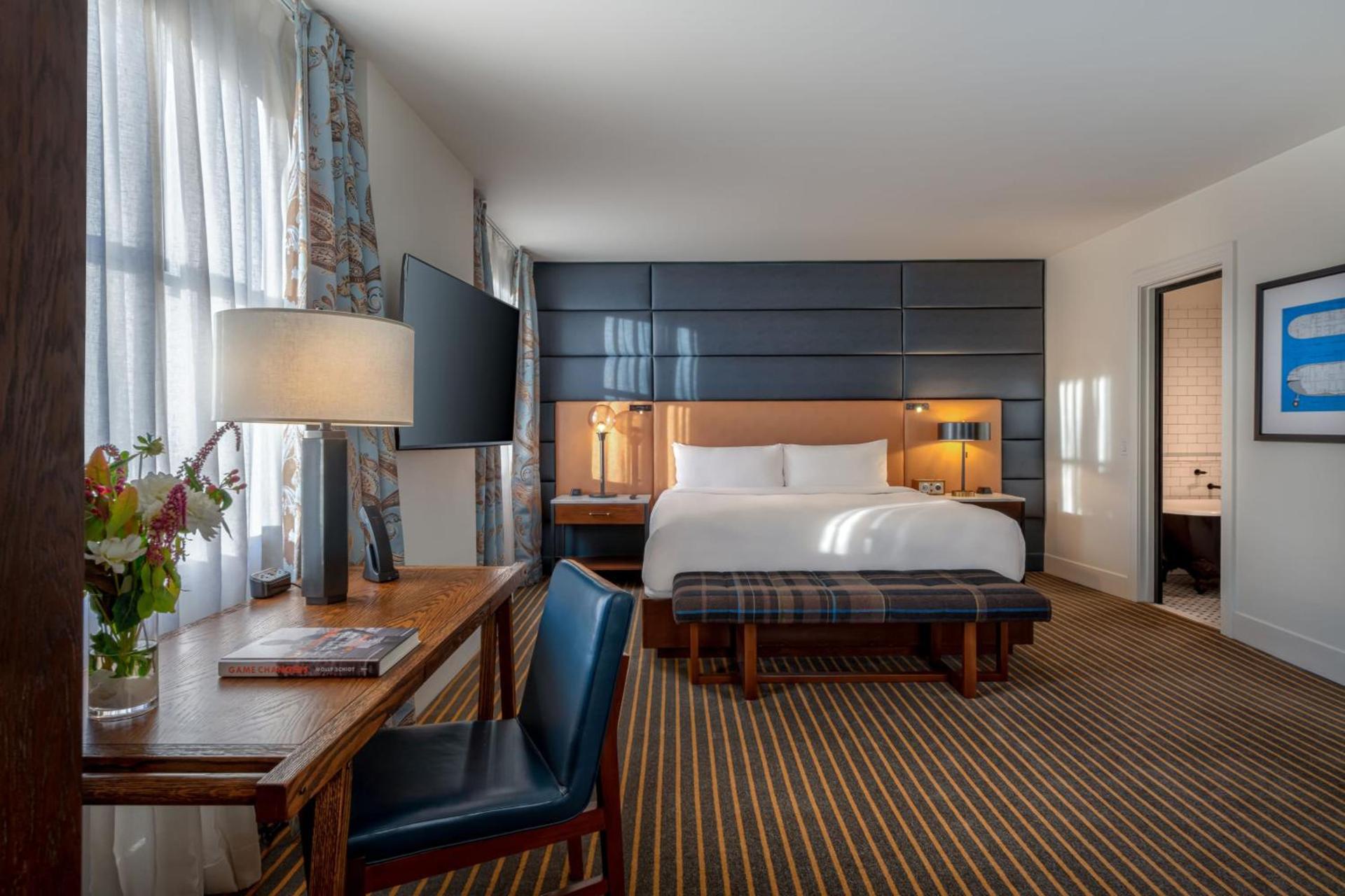 Hotel Theodore Seattle Downtown, Tapestry by Hilton photo 9