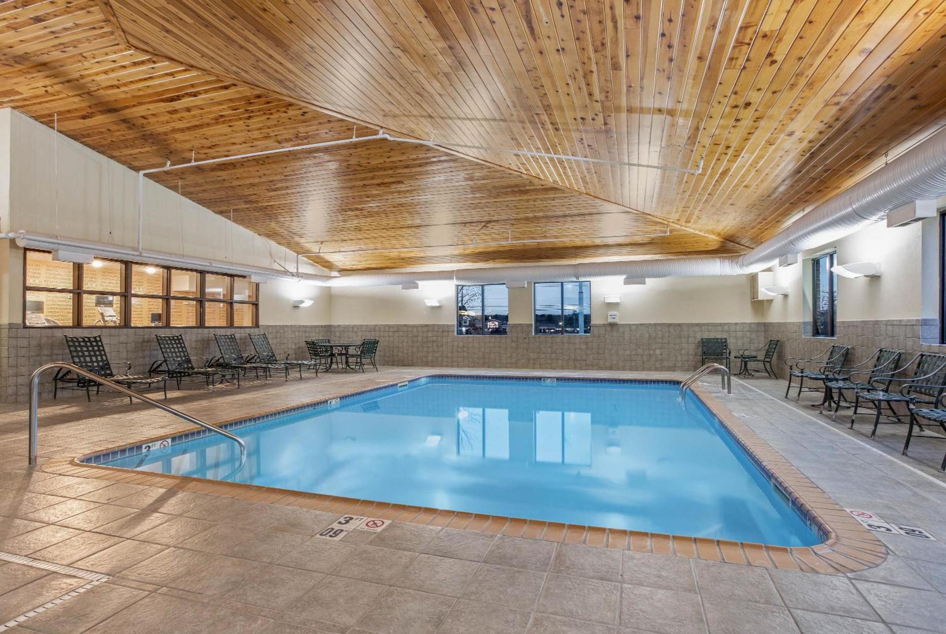 La Quinta by Wyndham Norwich-Plainfield-Casino photo 41