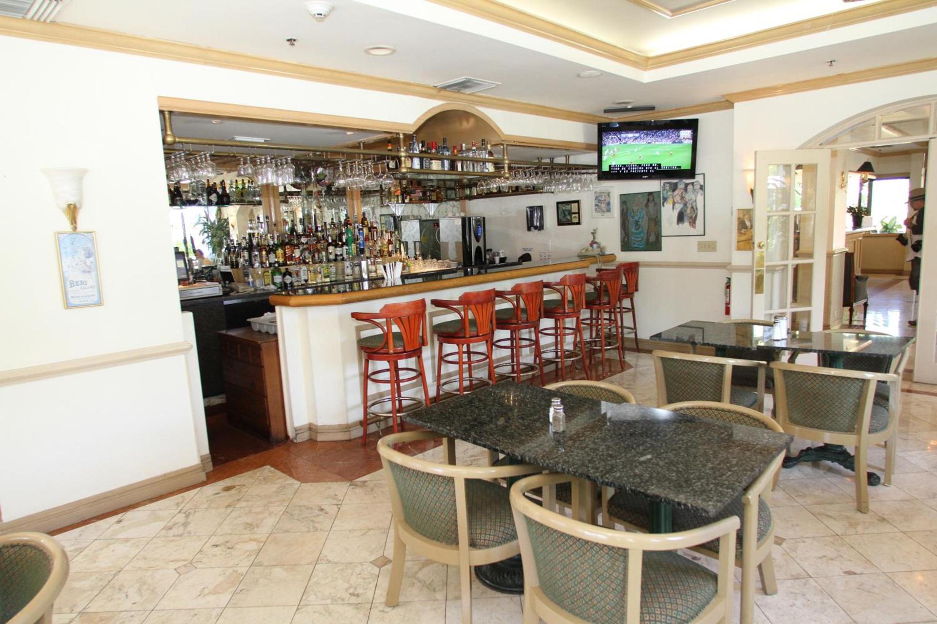 Hotel Chateaubleau photo 8