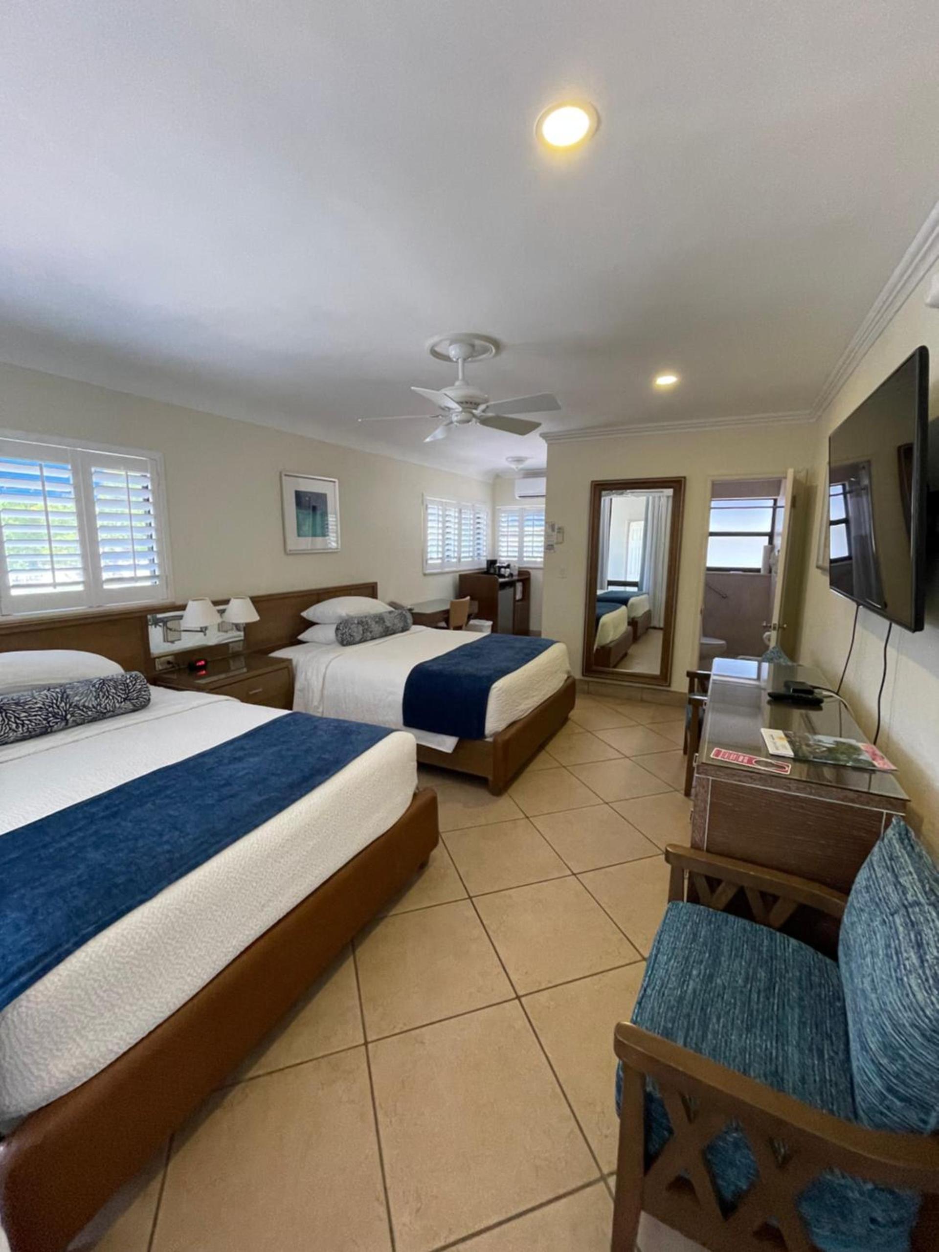High Noon Beach Resort photo 17
