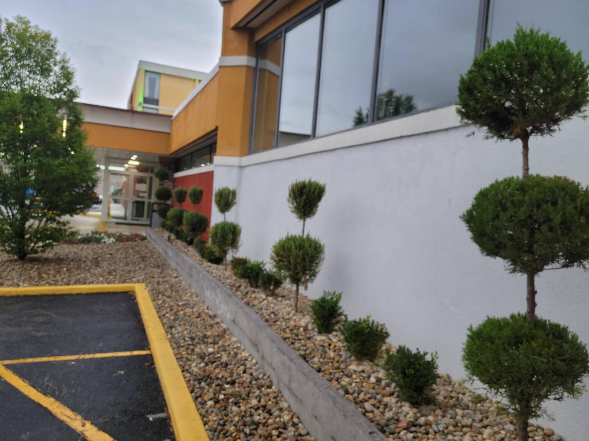 Quality Inn Terre Haute University Area photo 10