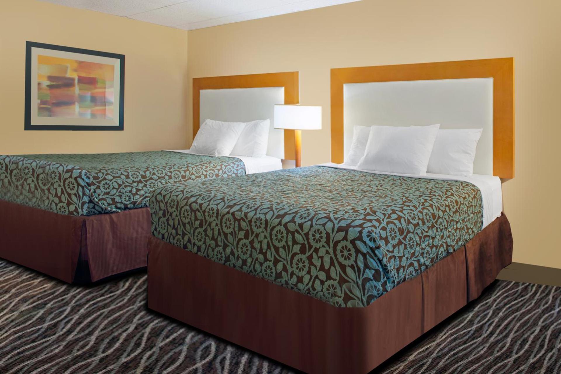 Days Inn by Wyndham Yakima photo 41