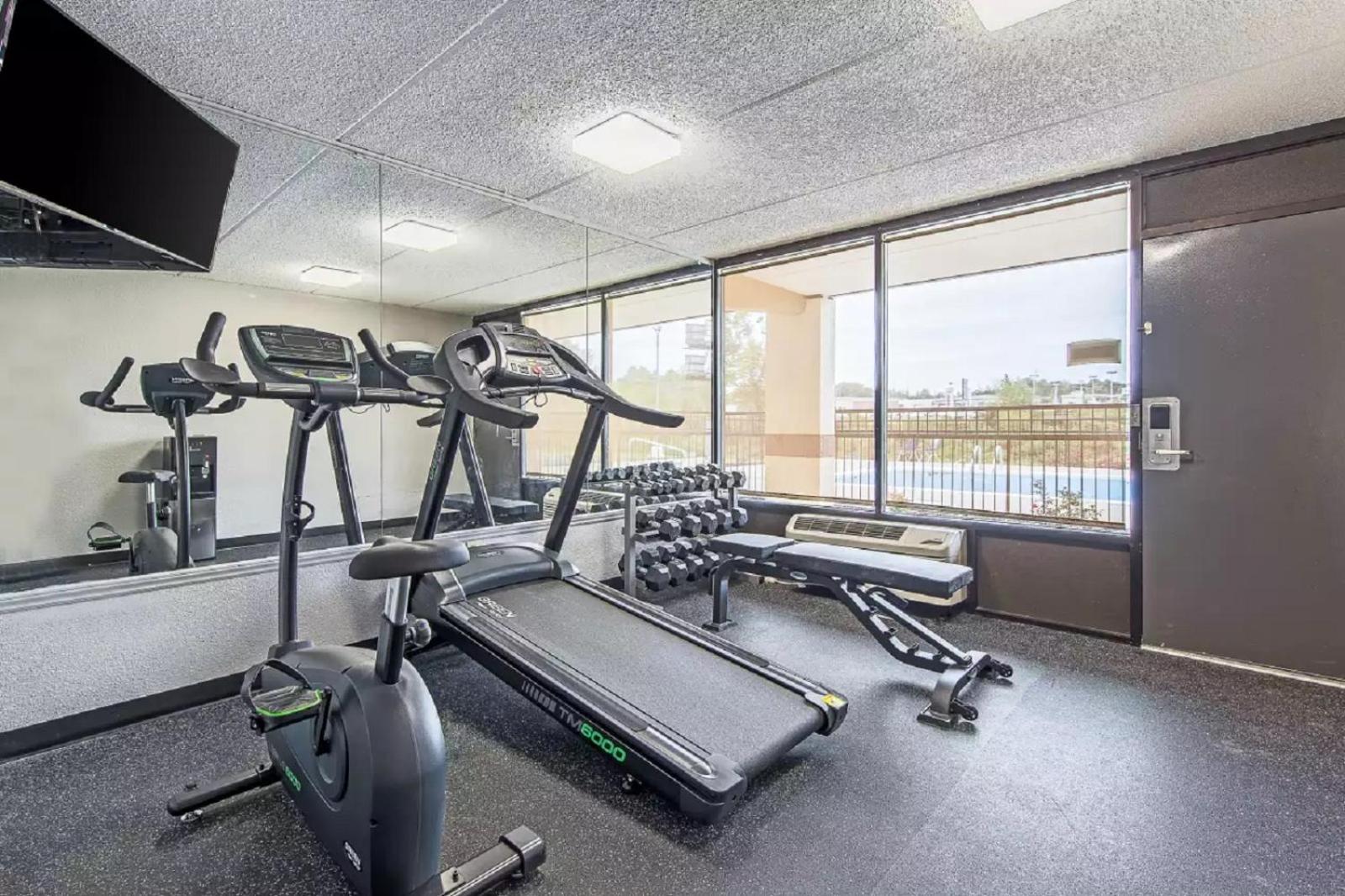 Quality Inn Forest City photo 2