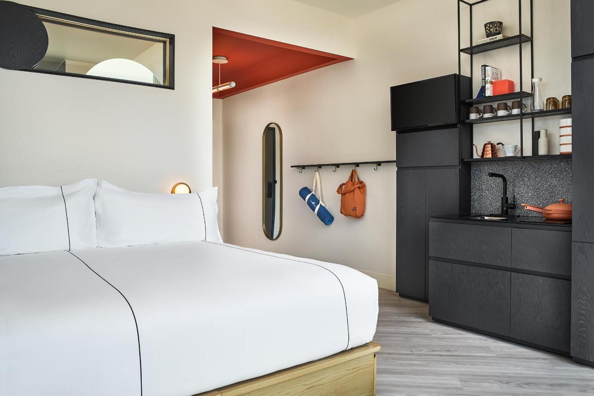 Catbird Hotel photo 10