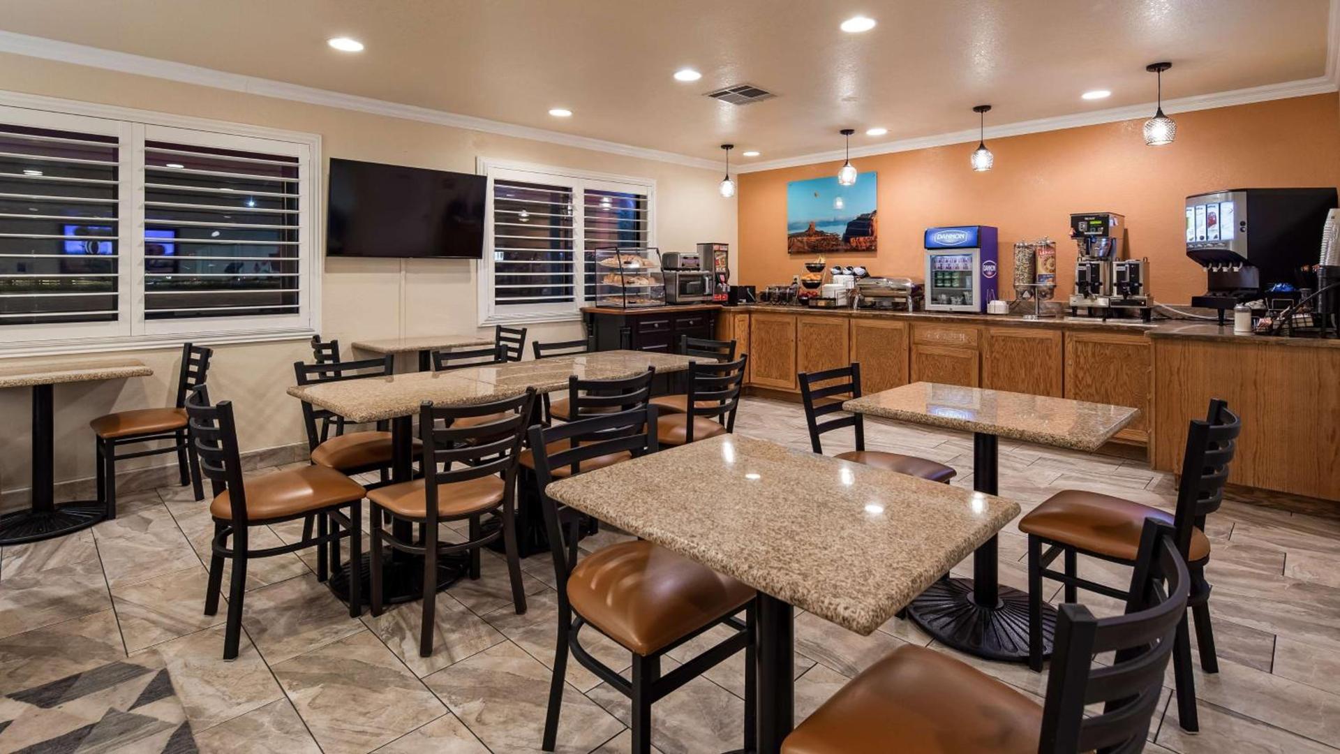 Best Western Santa Rosa Inn photo 5