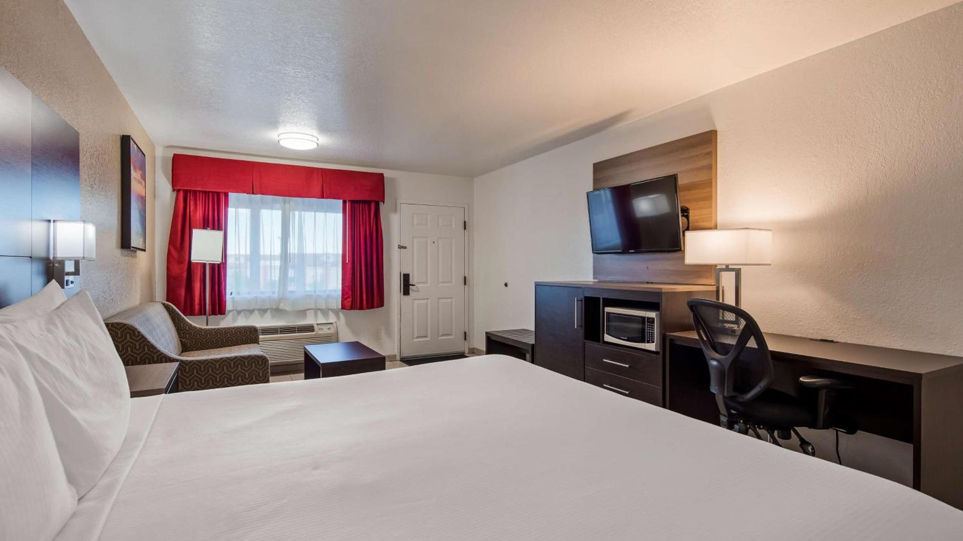 Best Western Santa Rosa Inn photo 28