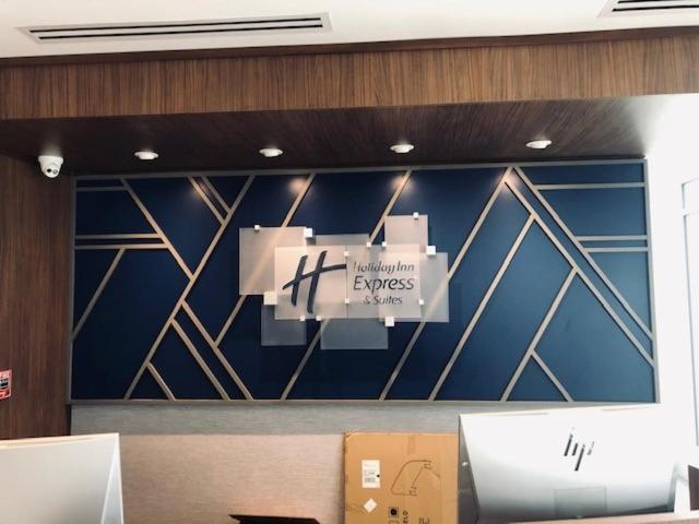 Holiday Inn Express & Suites - Little Rock Downtown by IHG photo 8