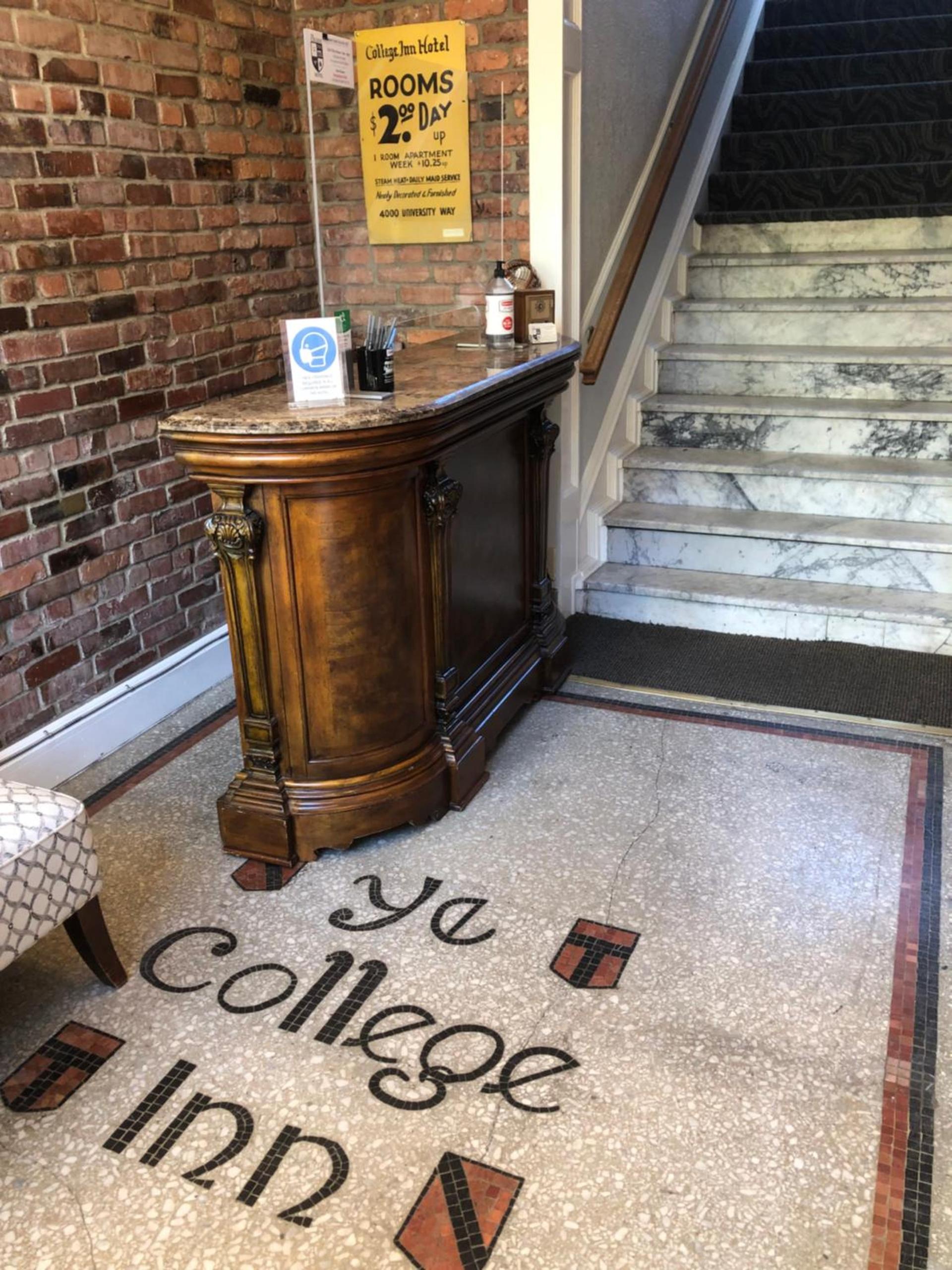 College Inn Hotel photo 21