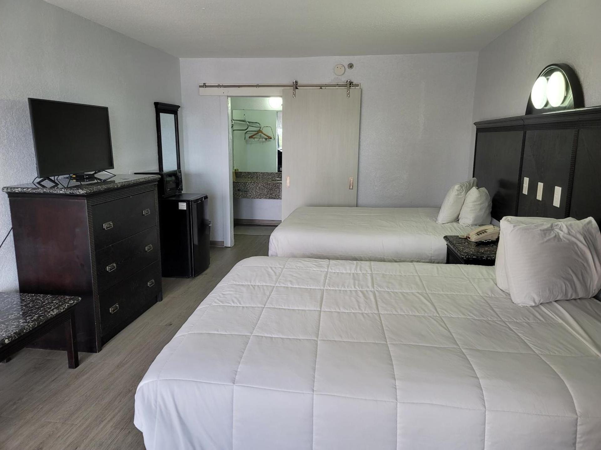 Fairway Inn photo 5