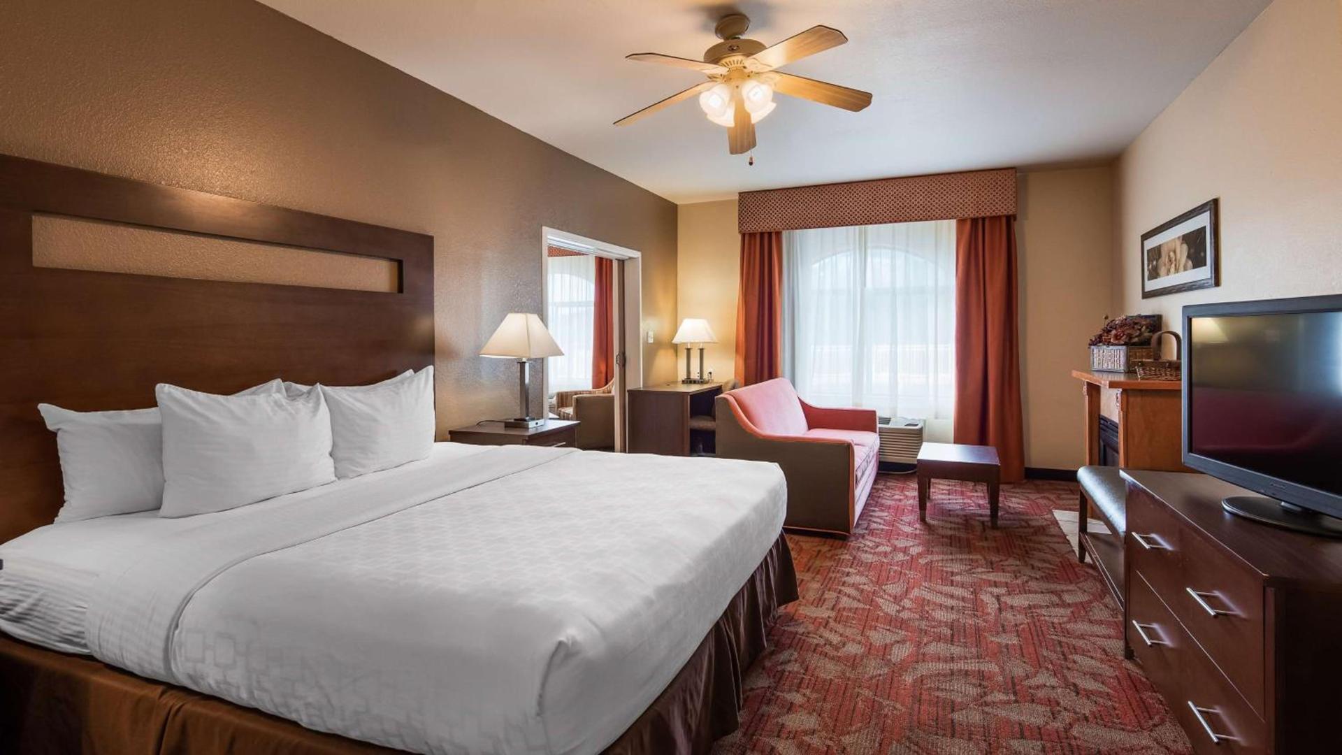 Best Western Plus Ruidoso Inn photo 13