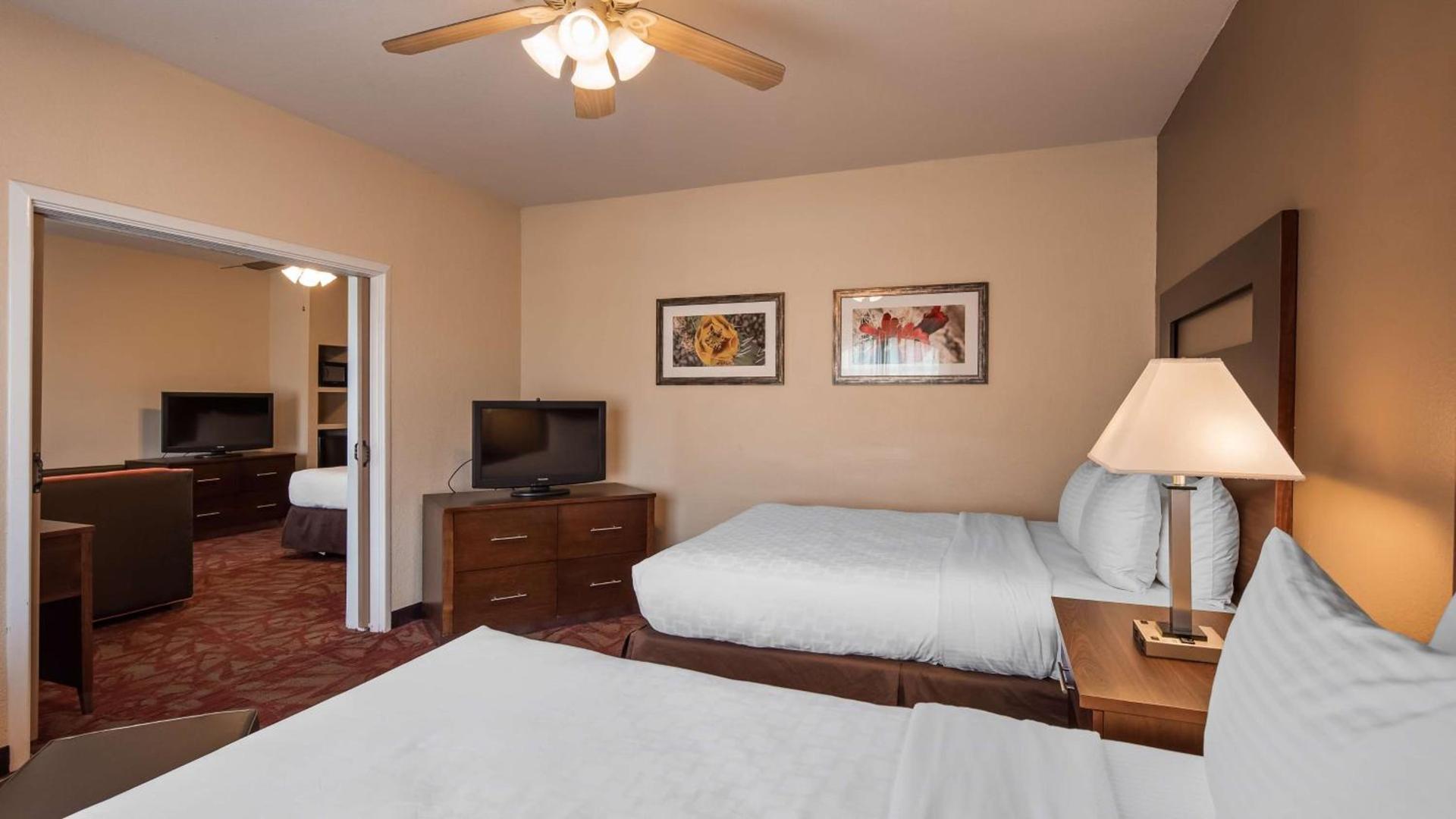 Best Western Plus Ruidoso Inn photo 12