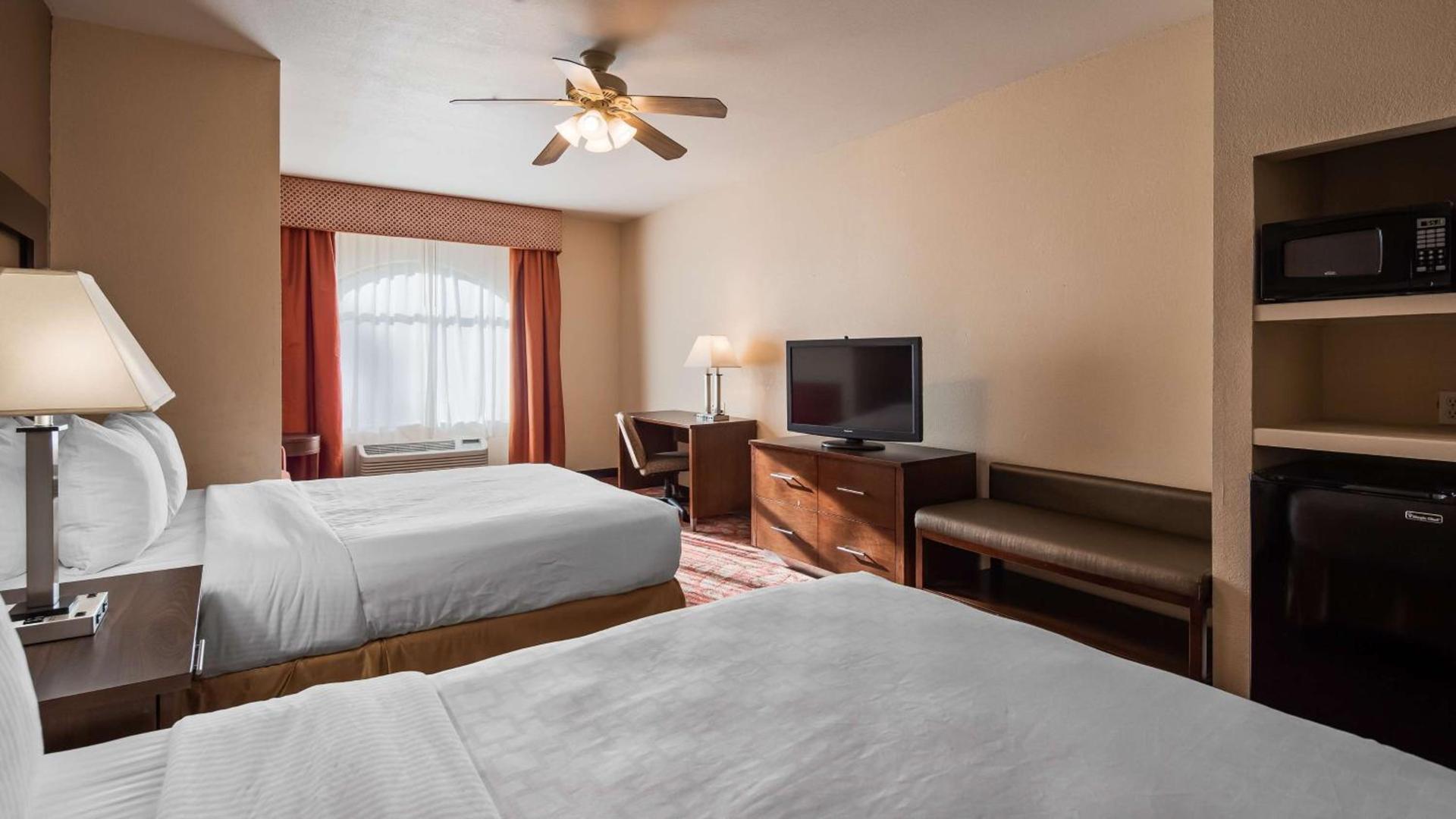 Best Western Plus Ruidoso Inn photo 16