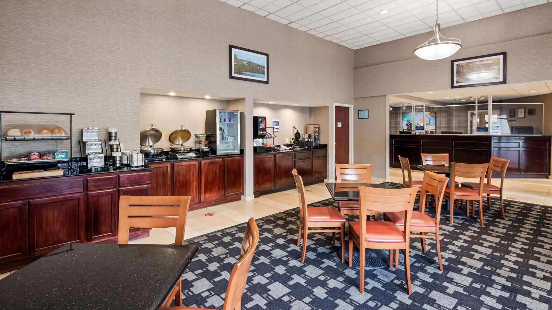 Best Western Concord Inn and Suites photo 11