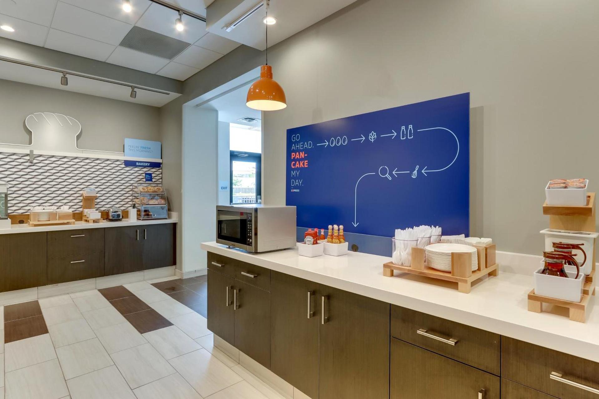 Holiday Inn Express - Wilmington - Porters Neck by IHG photo 66